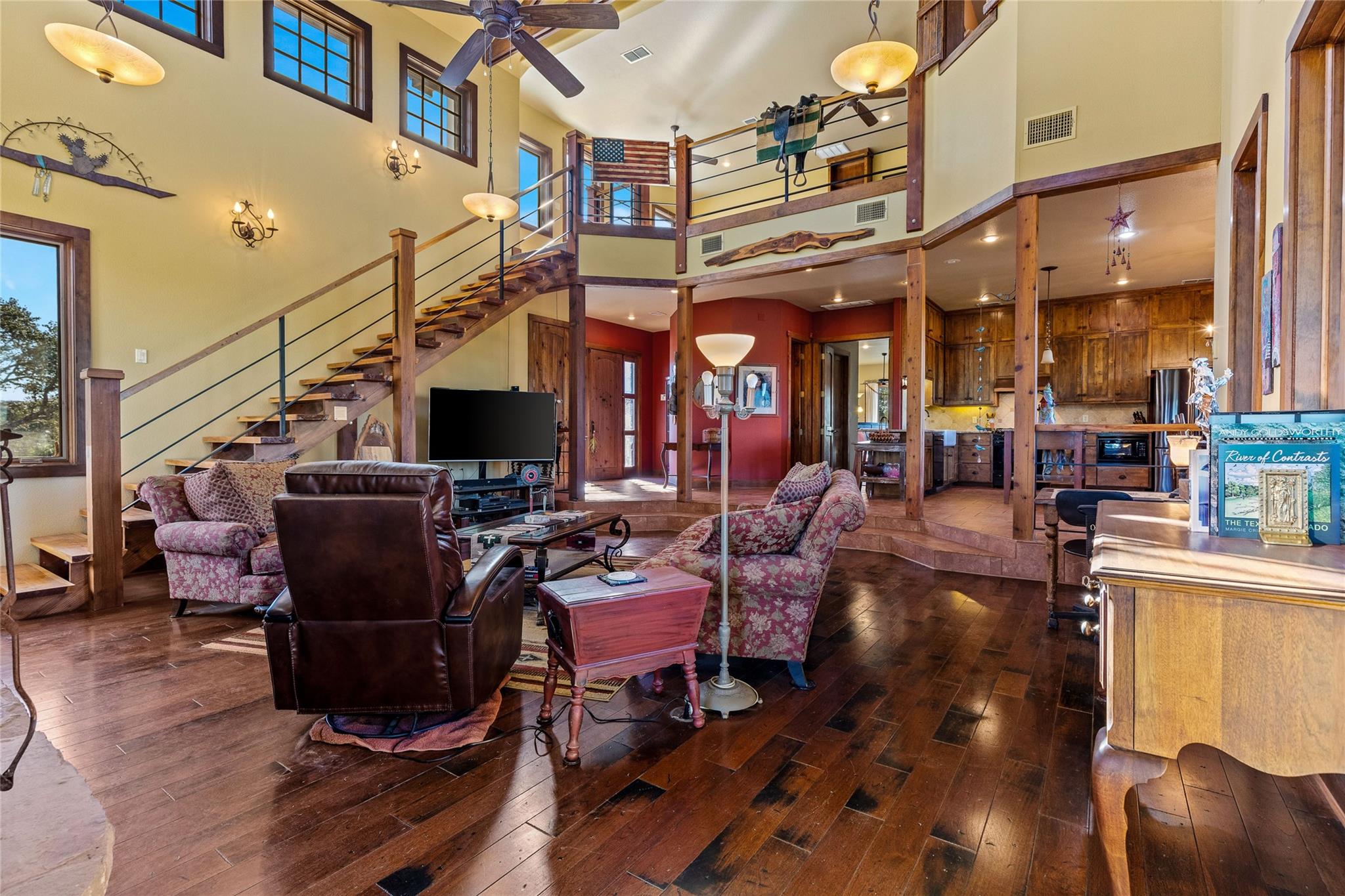 5059 Trainer Wuest Rd, Blanco, TX 78606