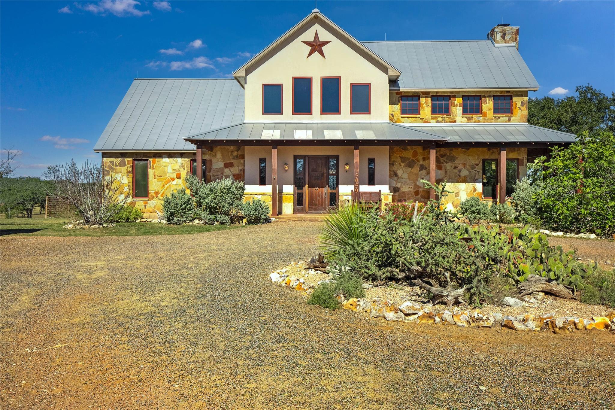 5059 Trainer Wuest Rd, Blanco, TX 78606