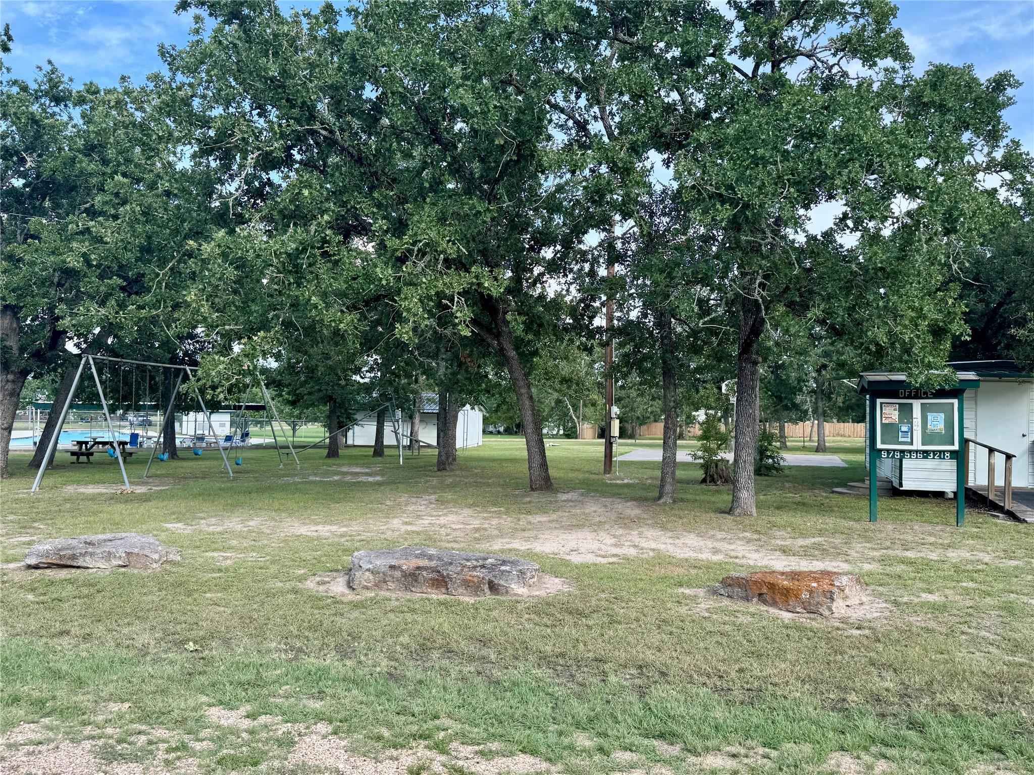 Lots 569-573 Pond St, Somerville, TX 77879