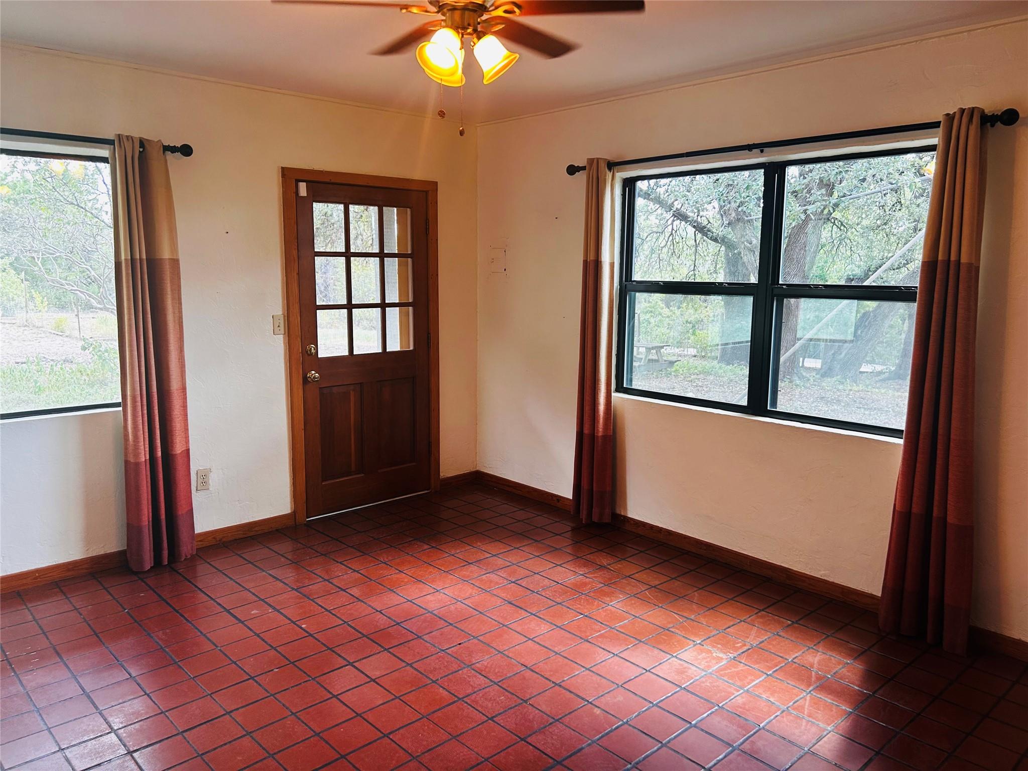 4827 Eck Ln, Austin, TX 78734