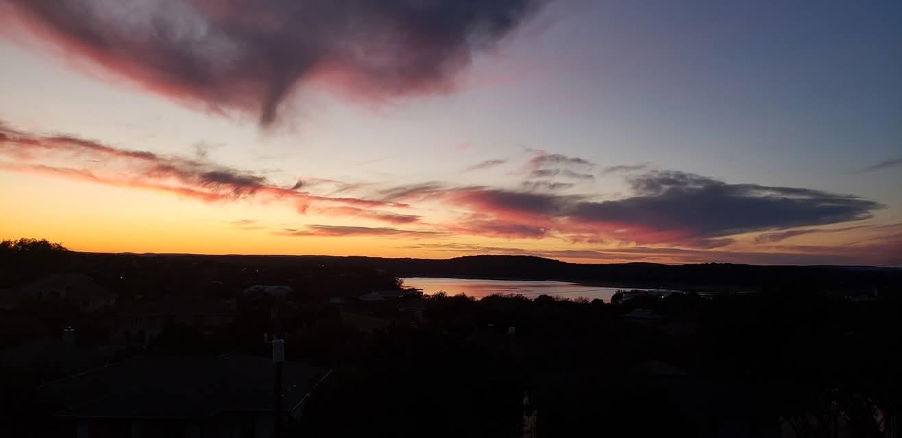 5101 Country Club Dr, Lago Vista, TX 78645