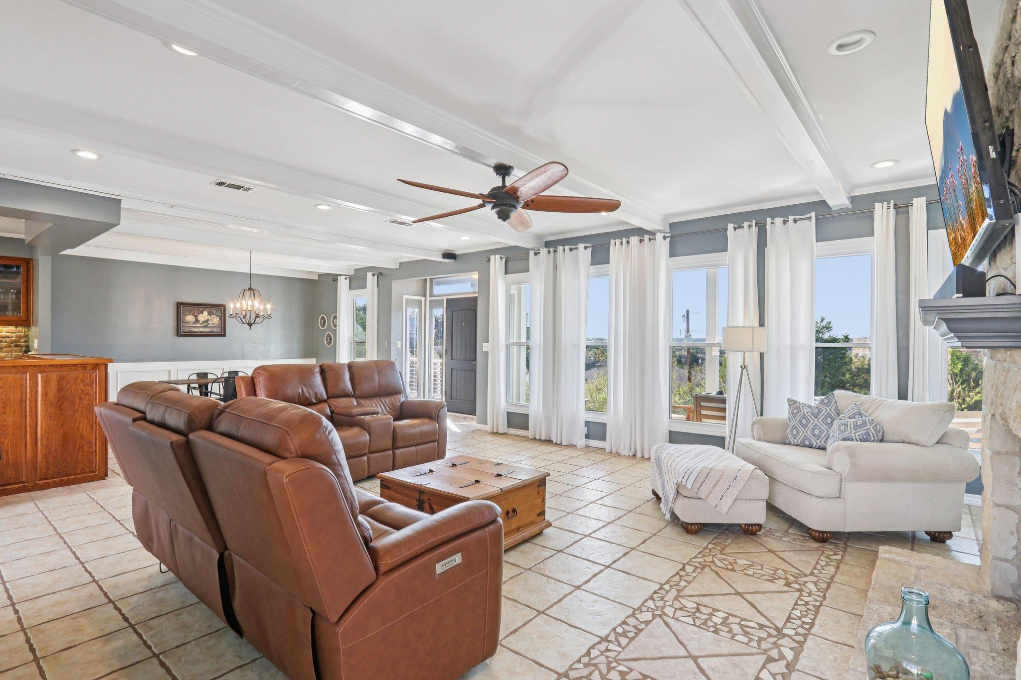 5101 Country Club Dr, Lago Vista, TX 78645