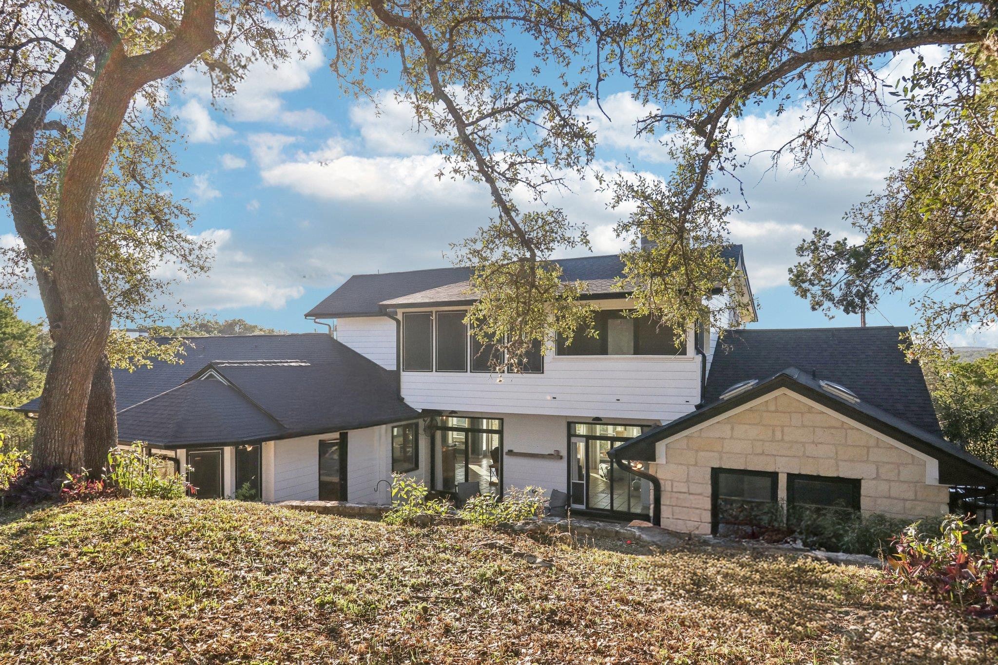 5101 Country Club Dr, Lago Vista, TX 78645