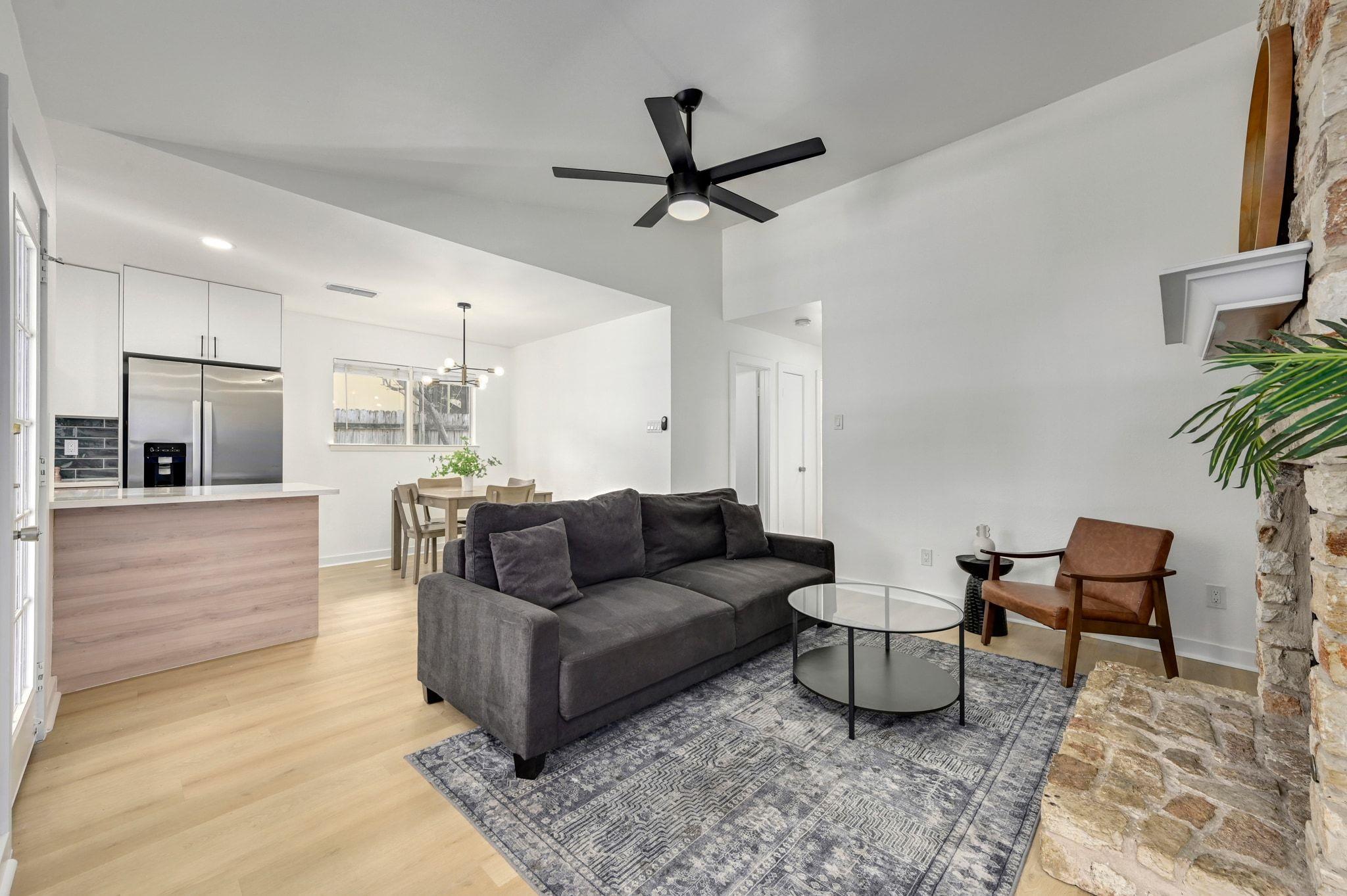 12820 Tomanet Trl # A & B, Austin, TX 78727