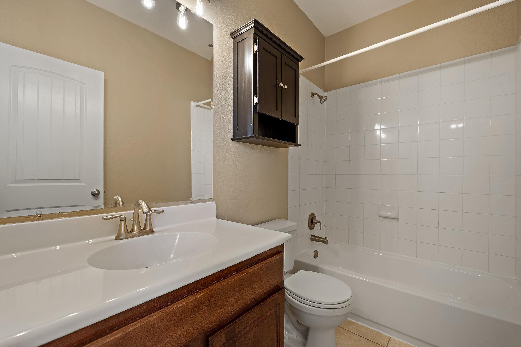 309 Siltstone Way, Liberty Hill, TX 78642