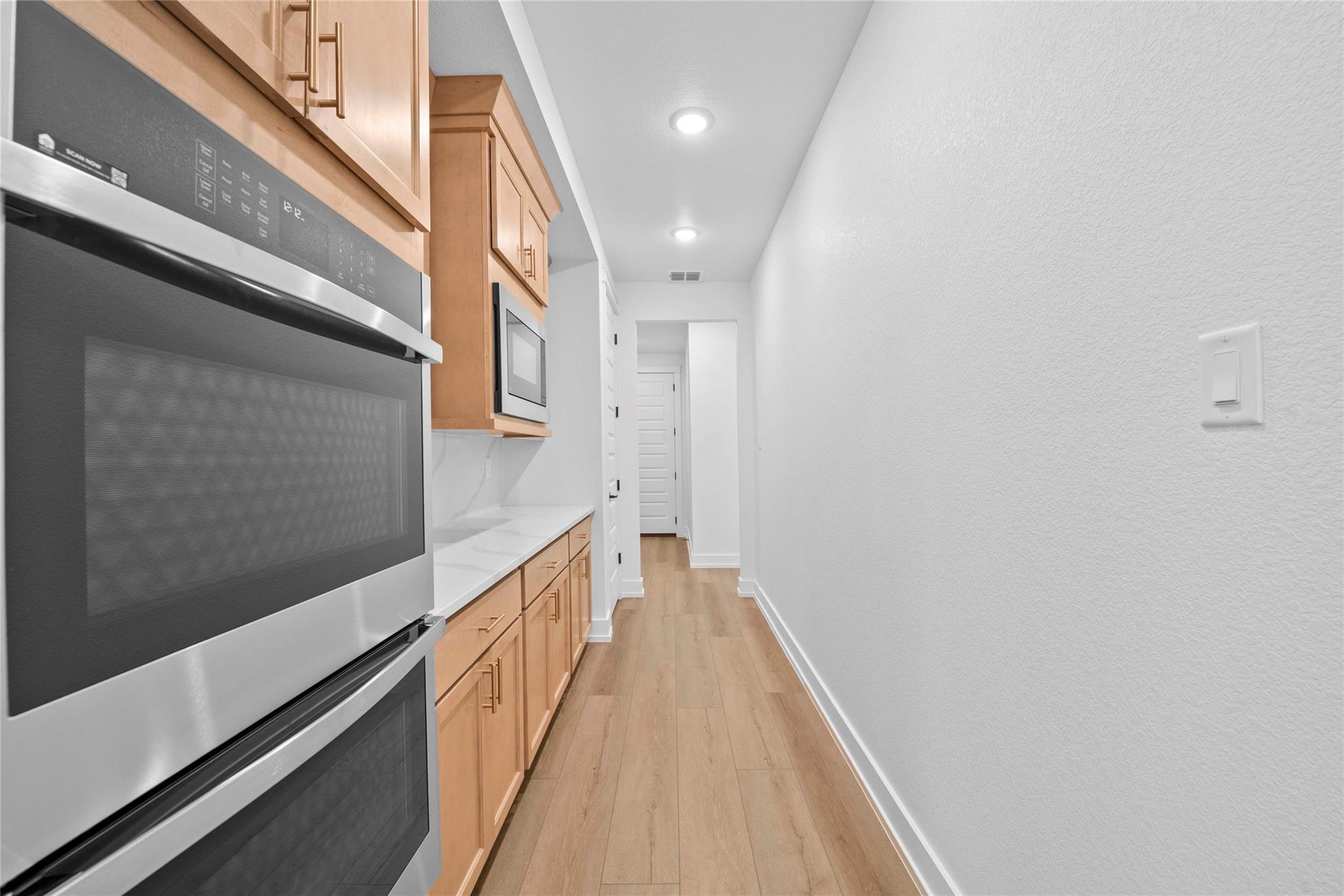 6630 King Oaks Blvd, Salado, TX 76571