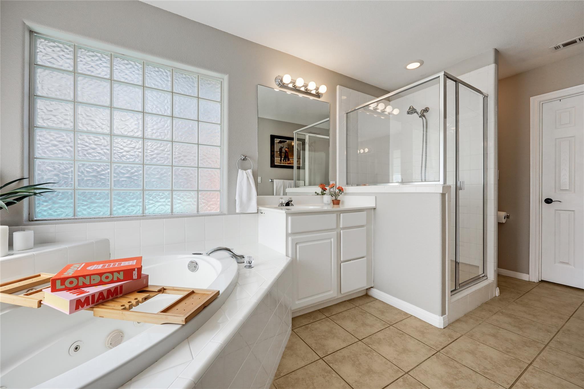 8313 Timber Trl, Lago Vista, TX 78645