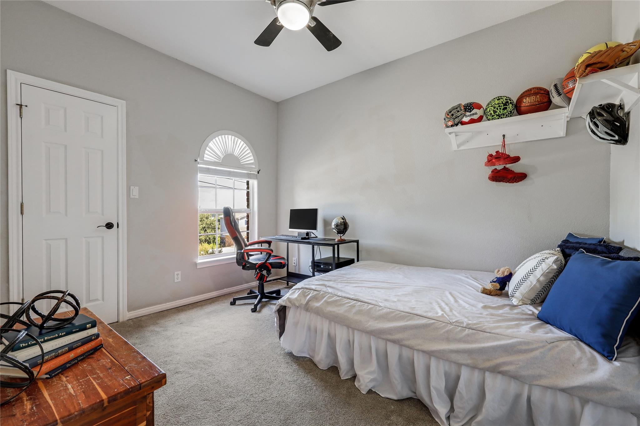 8313 Timber Trl, Lago Vista, TX 78645