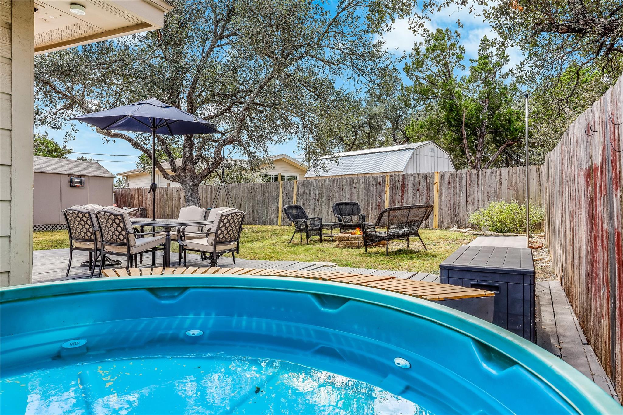 8313 Timber Trl, Lago Vista, TX 78645