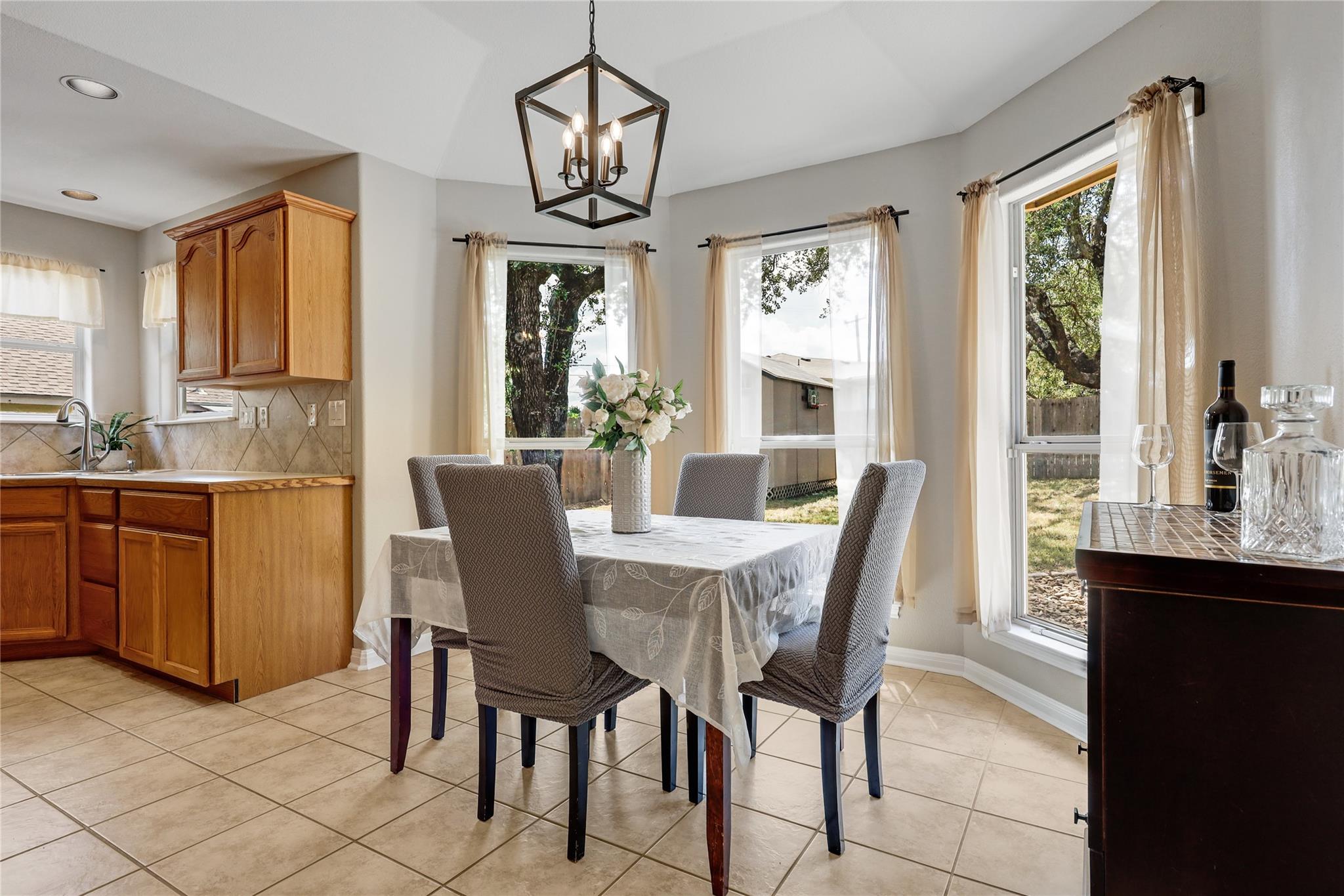 8313 Timber Trl, Lago Vista, TX 78645