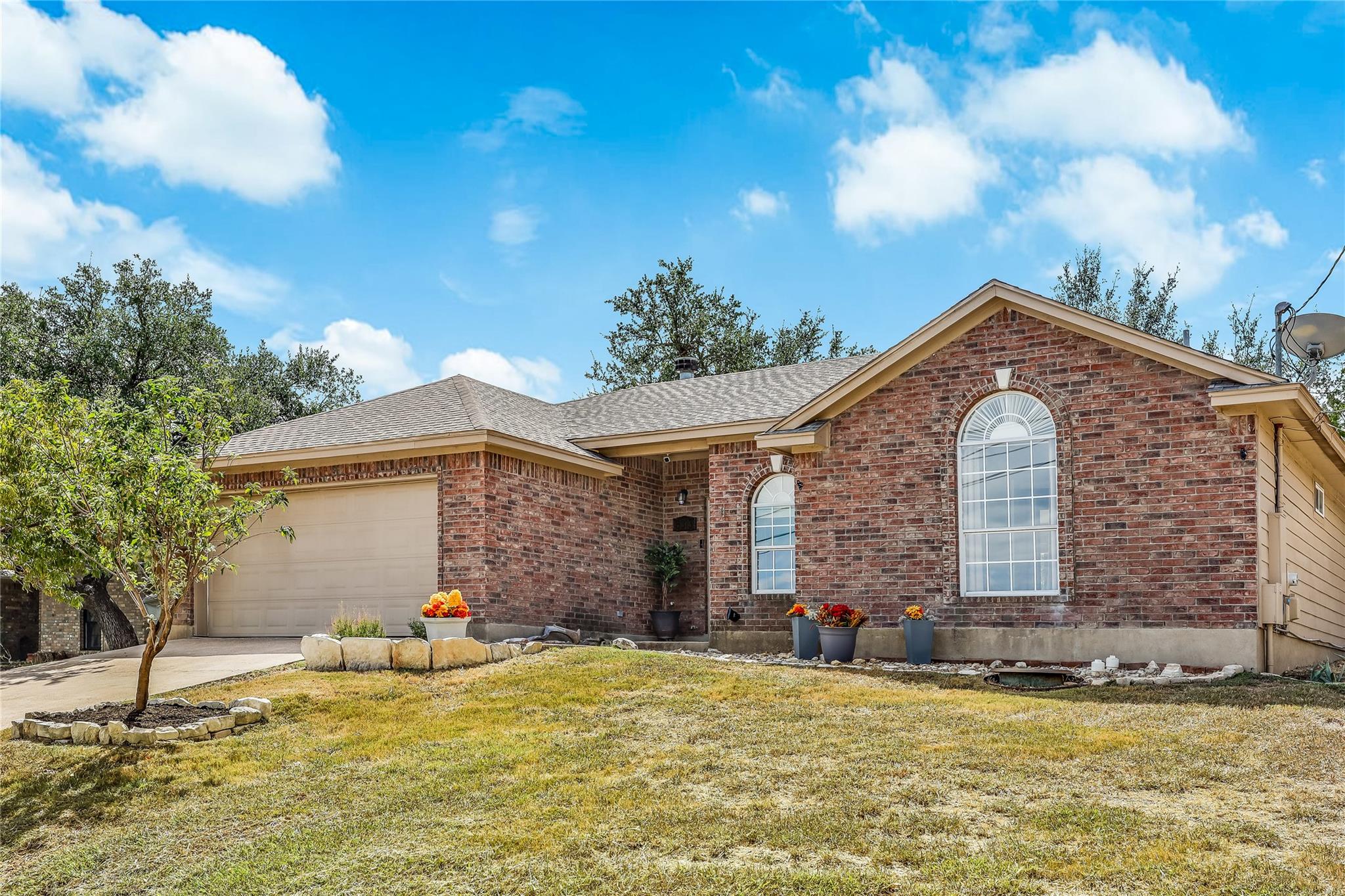8313 Timber Trl, Lago Vista, TX 78645