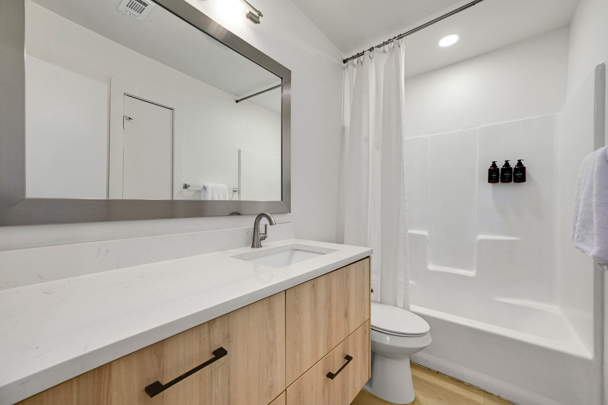 12820 Tomanet Trl, Austin, TX 78727