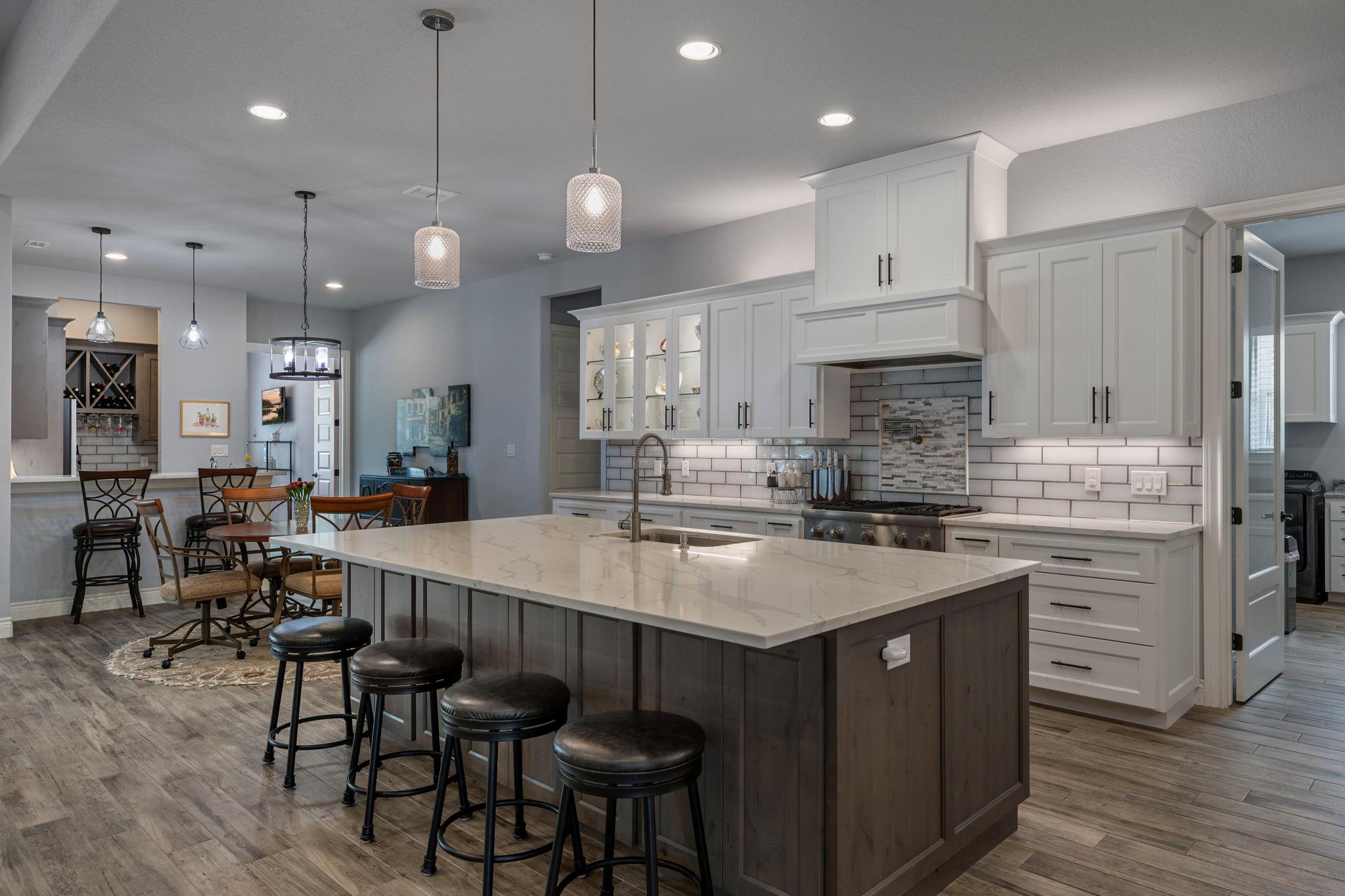 864 Coyote Ridge Dr, Spring Branch, TX 78070