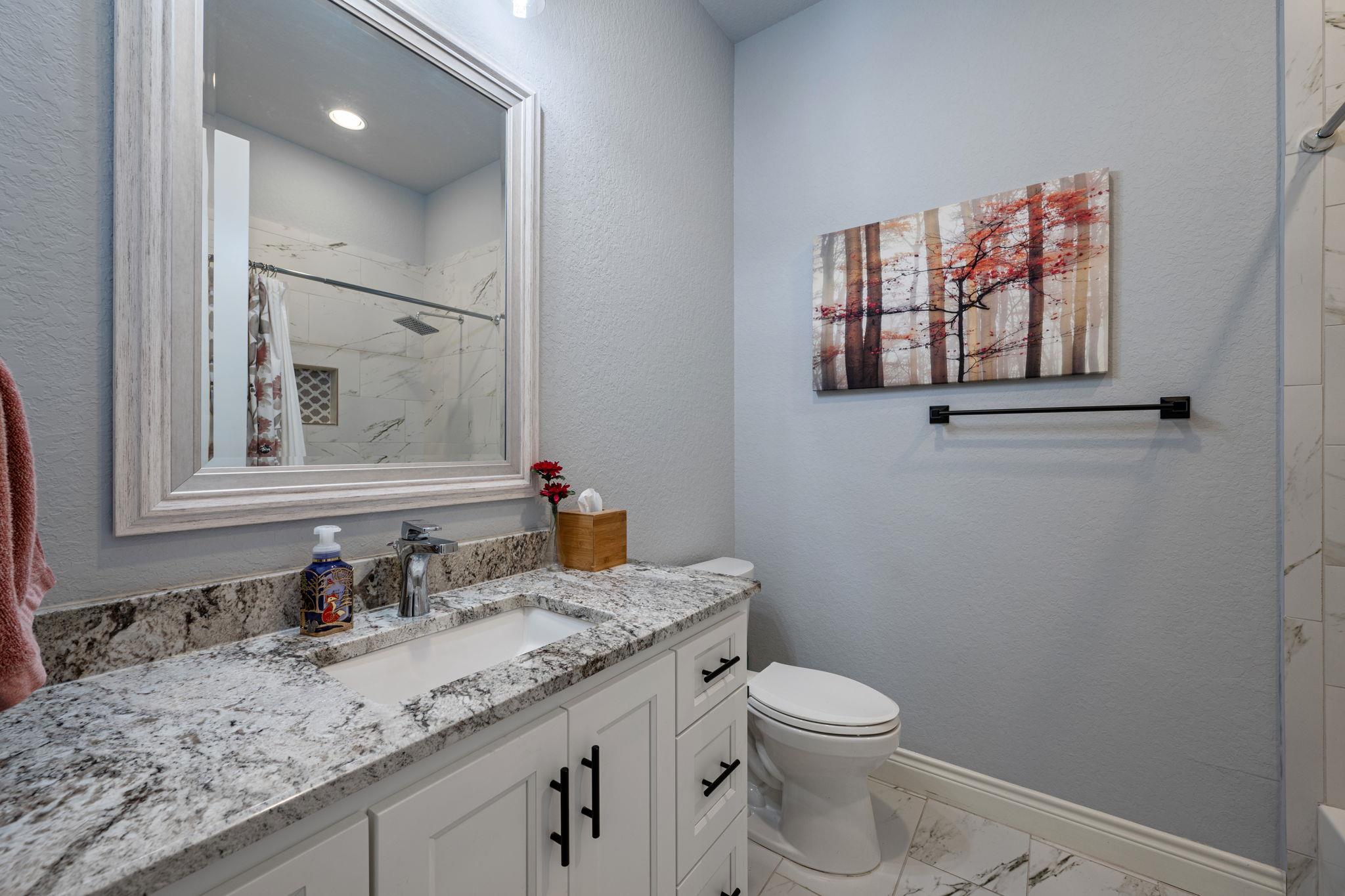 864 Coyote Ridge Dr, Spring Branch, TX 78070