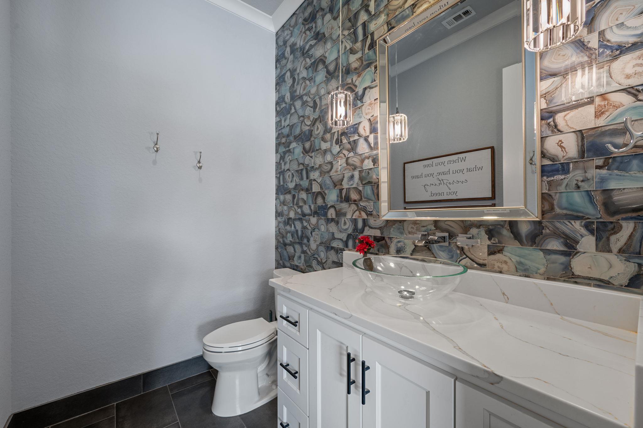 864 Coyote Ridge Dr, Spring Branch, TX 78070