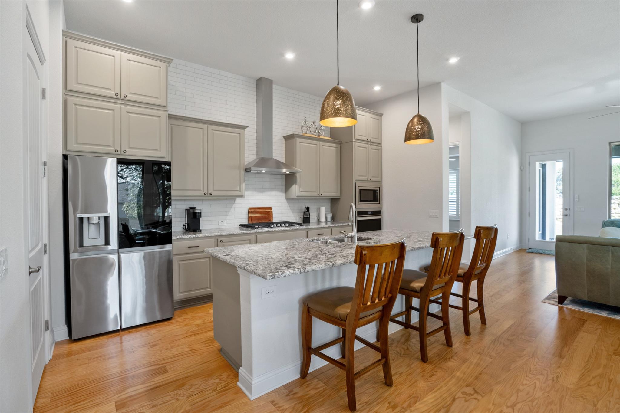 224 Diamondback Dr, Georgetown, TX 78628