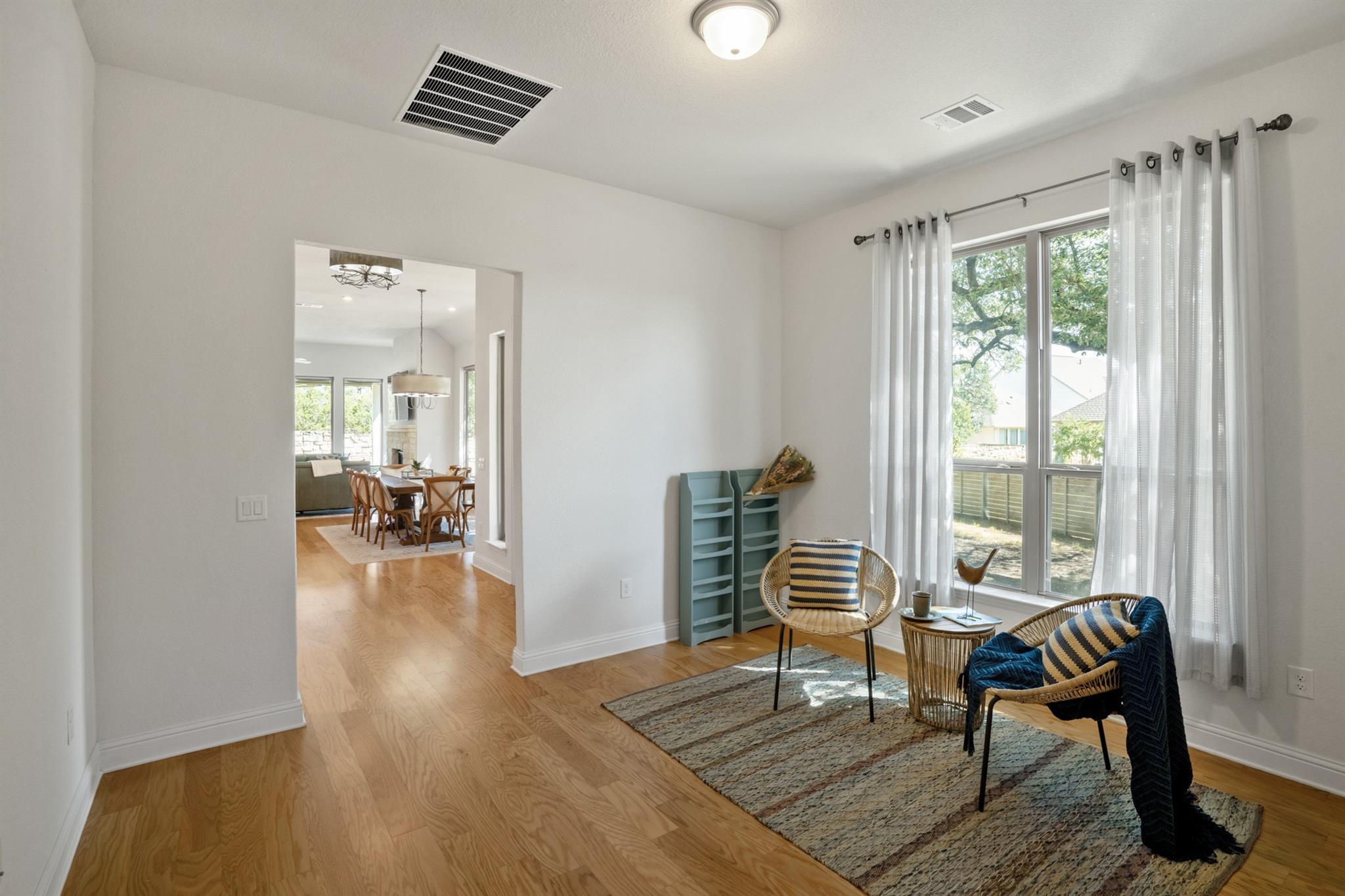 224 Diamondback Dr, Georgetown, TX 78628