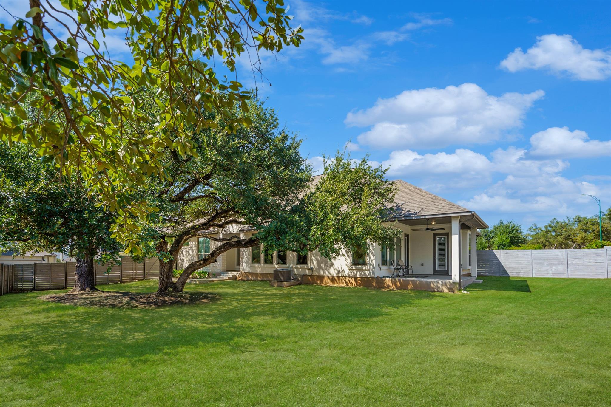 224 Diamondback Dr, Georgetown, TX 78628