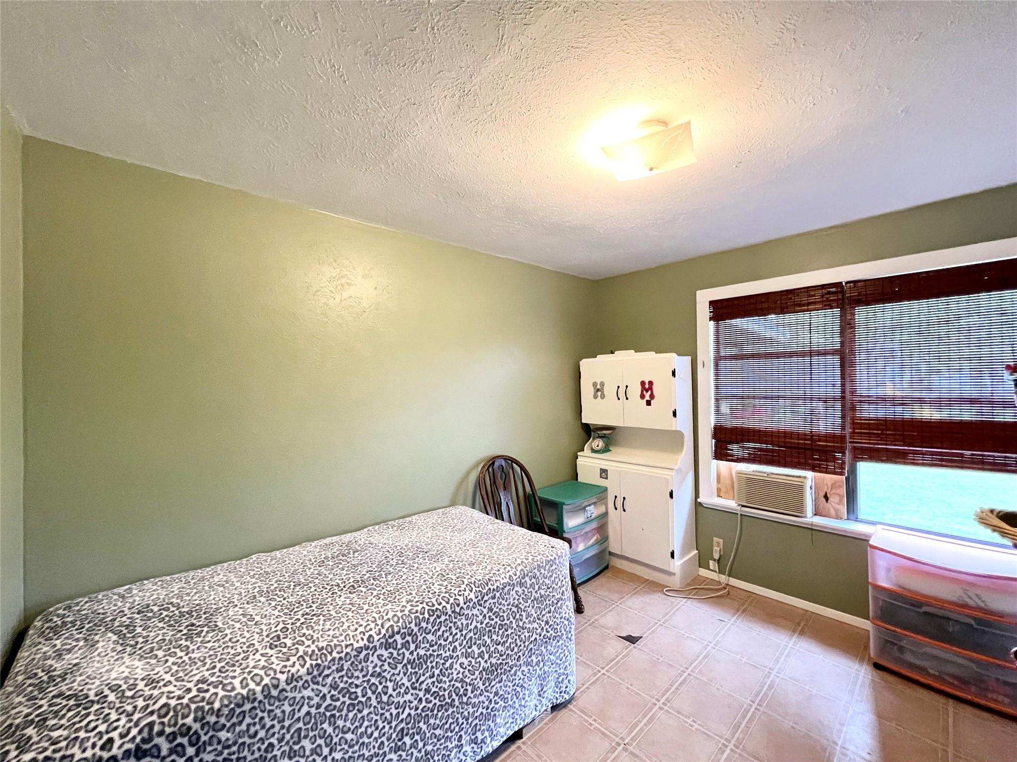 2700 County Road 305, Jarrell, TX 76537