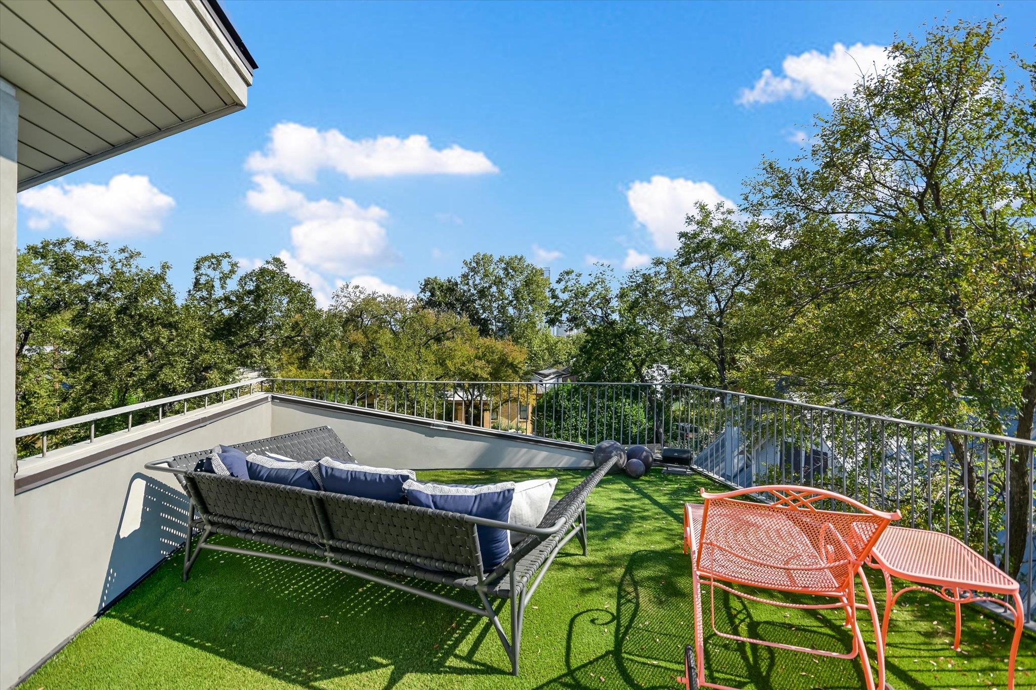 1006 Elm St, Austin, TX 78703