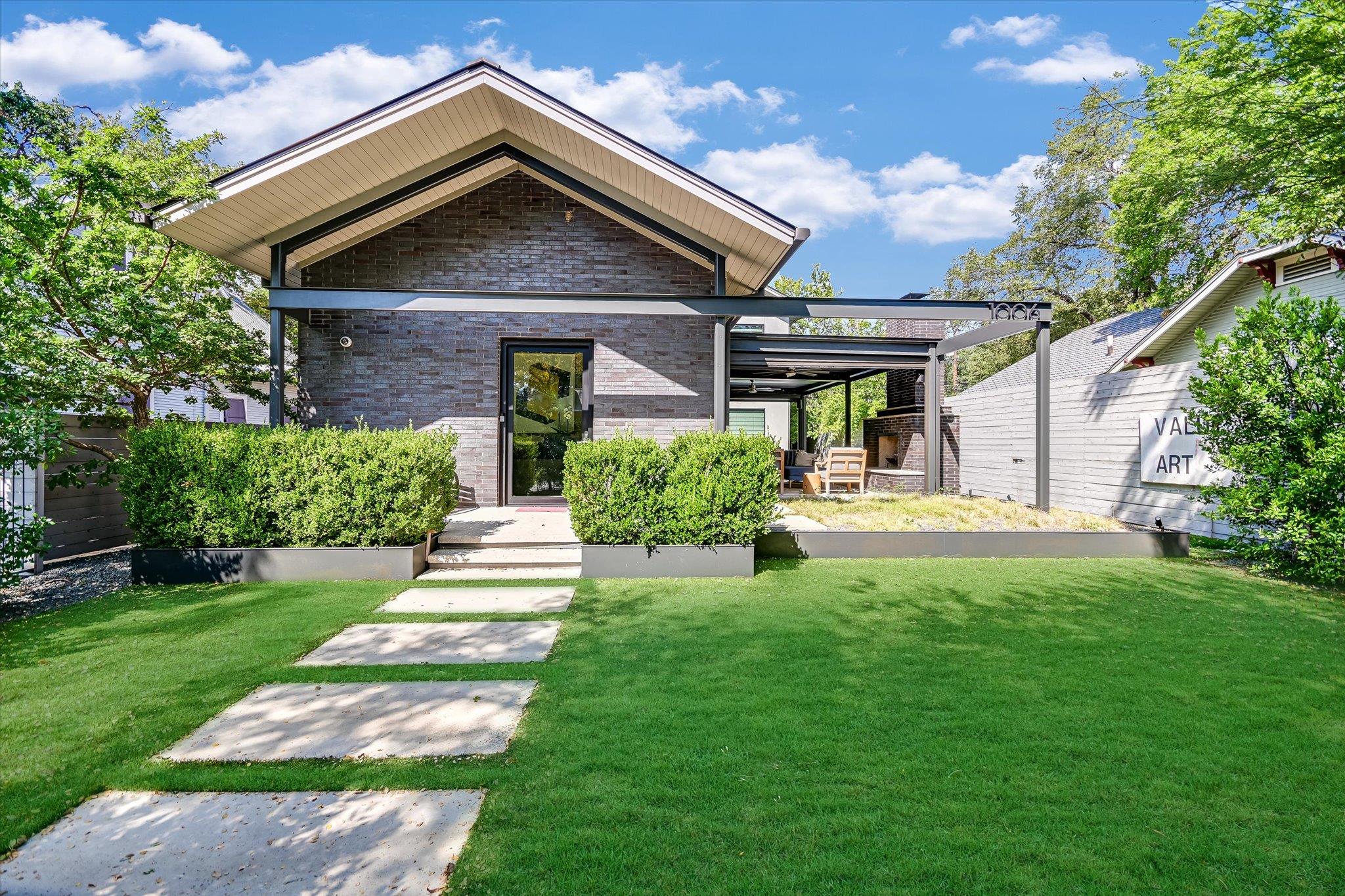 1006 Elm St, Austin, TX 78703