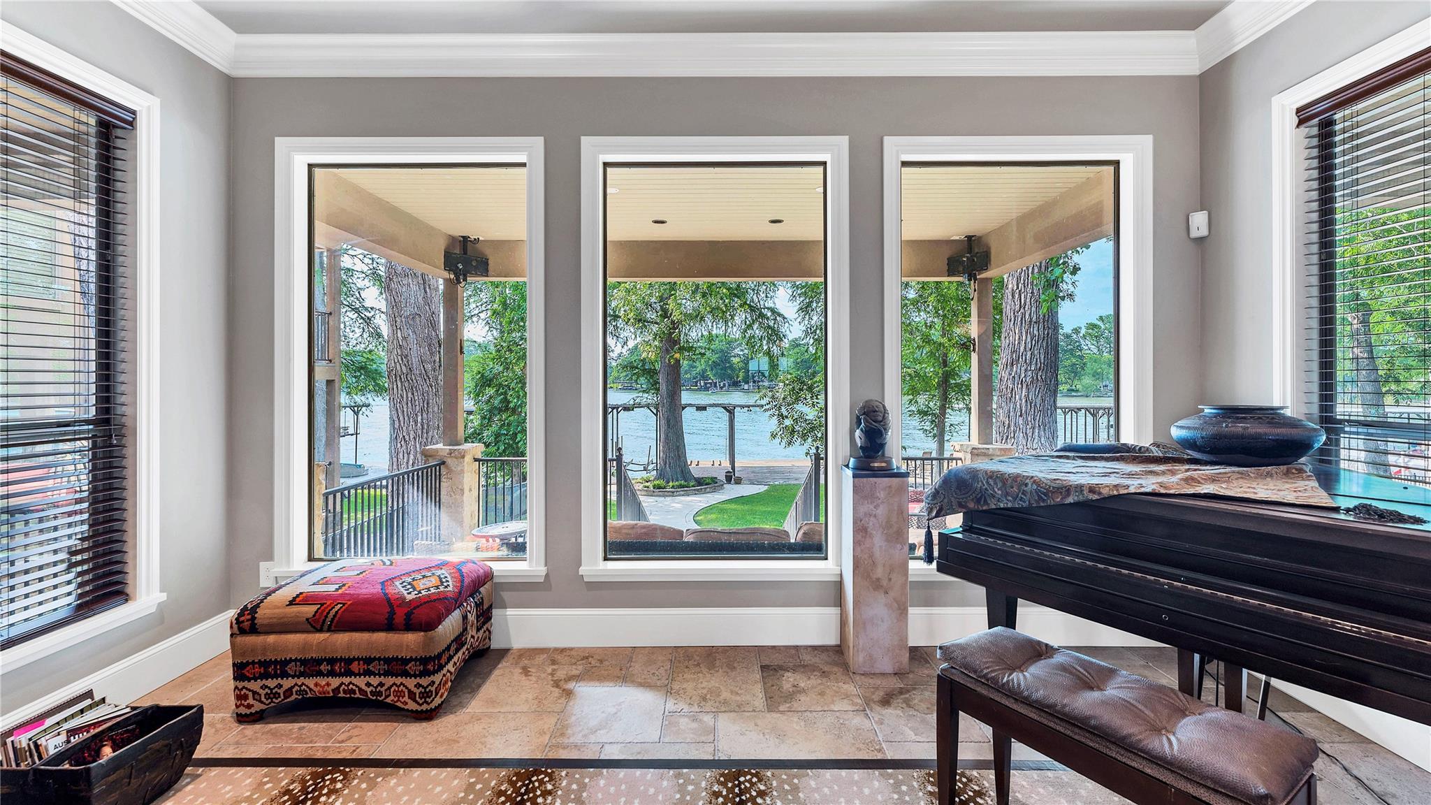 368 Rancho Rd, New Braunfels, TX 78130