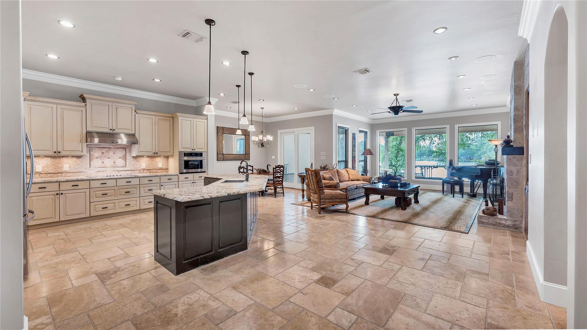 368 Rancho Rd, New Braunfels, TX 78130