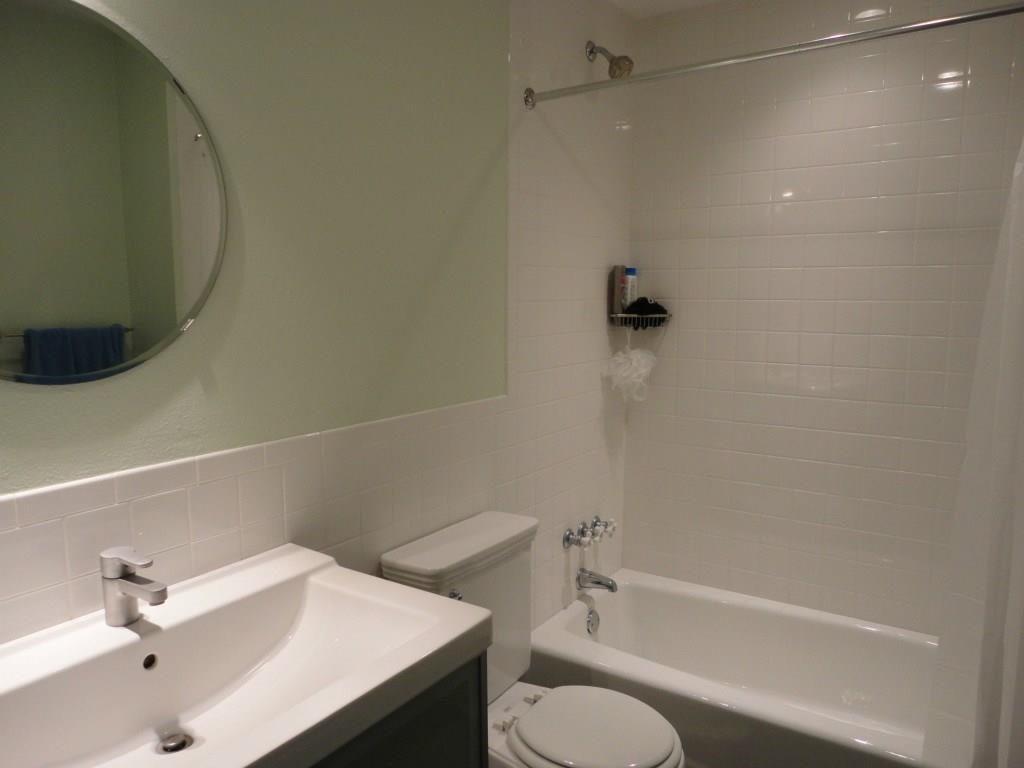 304 E 33rd St # 23, Austin, TX 78705