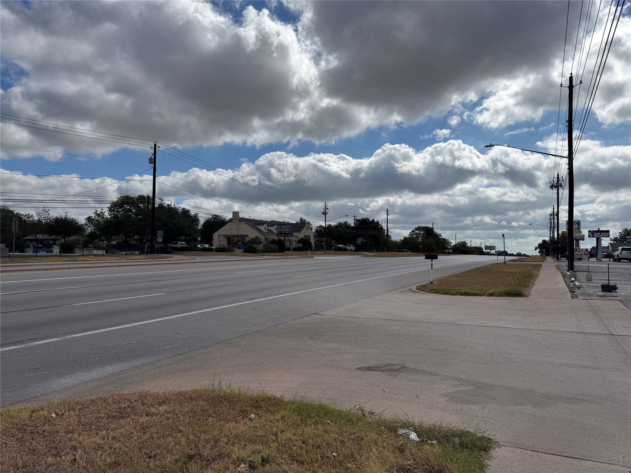 2303 W Parmer Ln, Austin, TX 78727