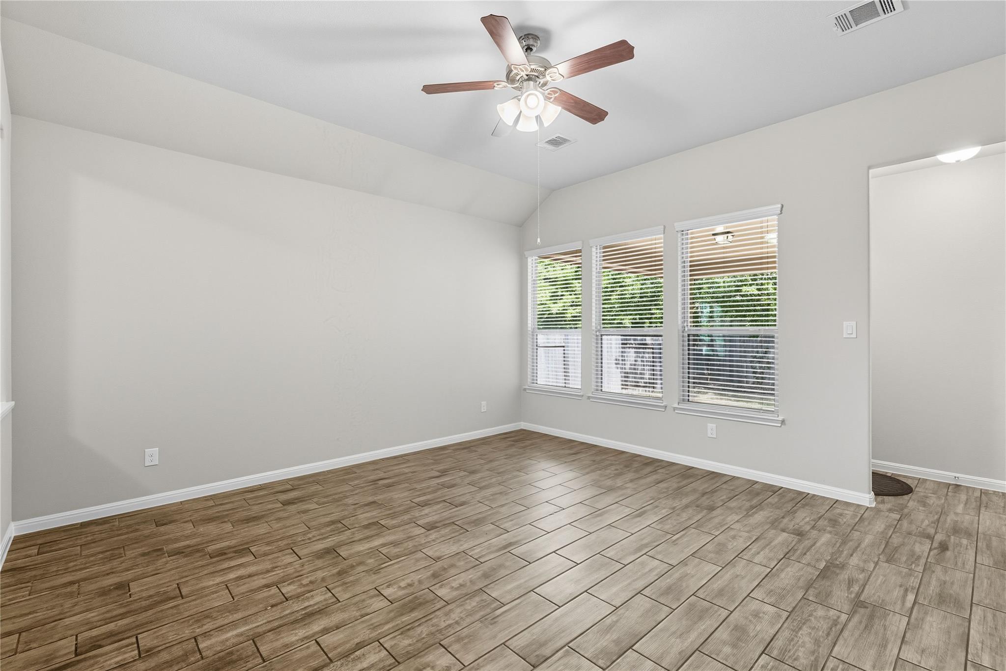 20037 Navarre Ter, Pflugerville, TX 78660