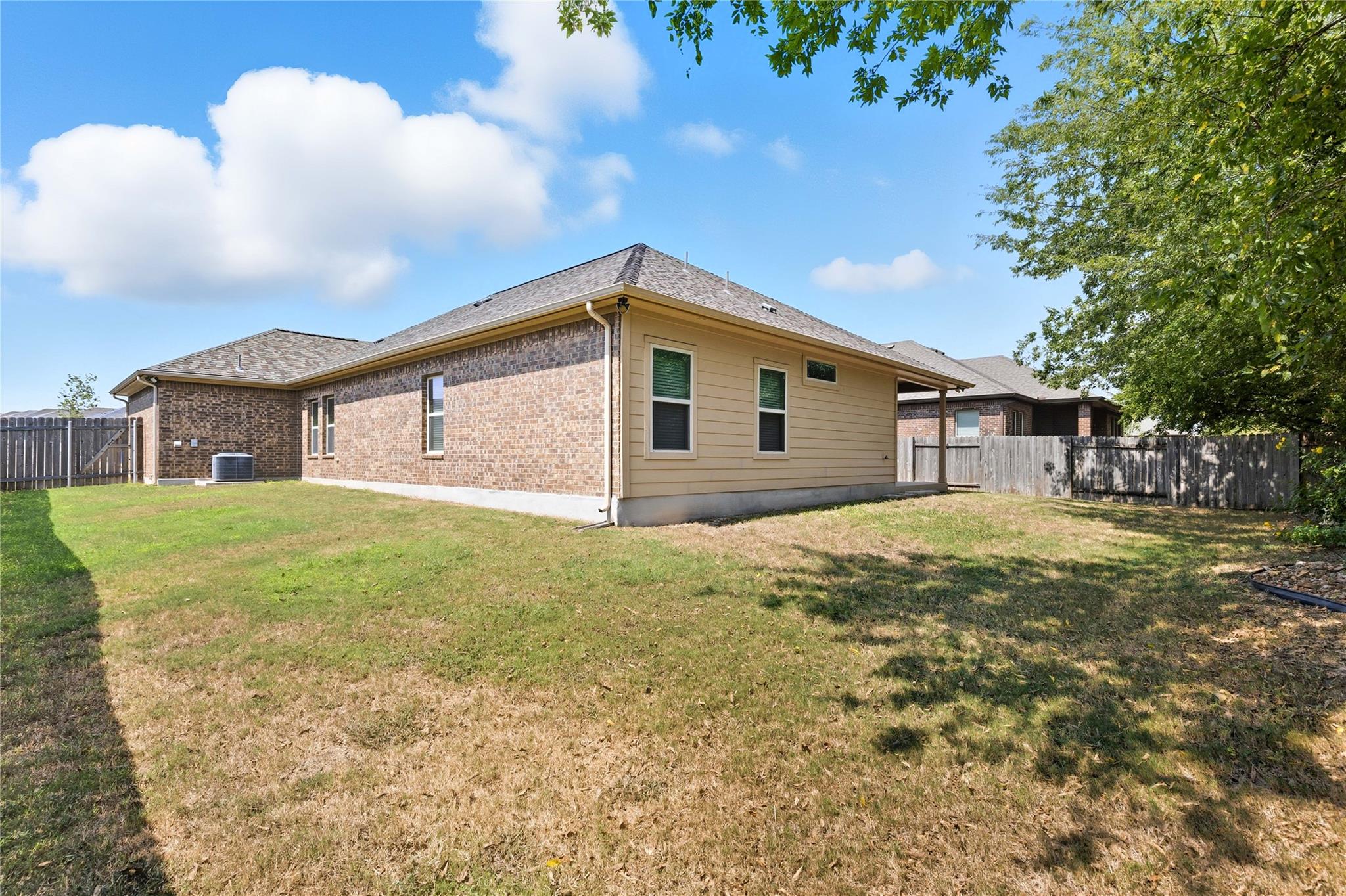 20037 Navarre Ter, Pflugerville, TX 78660