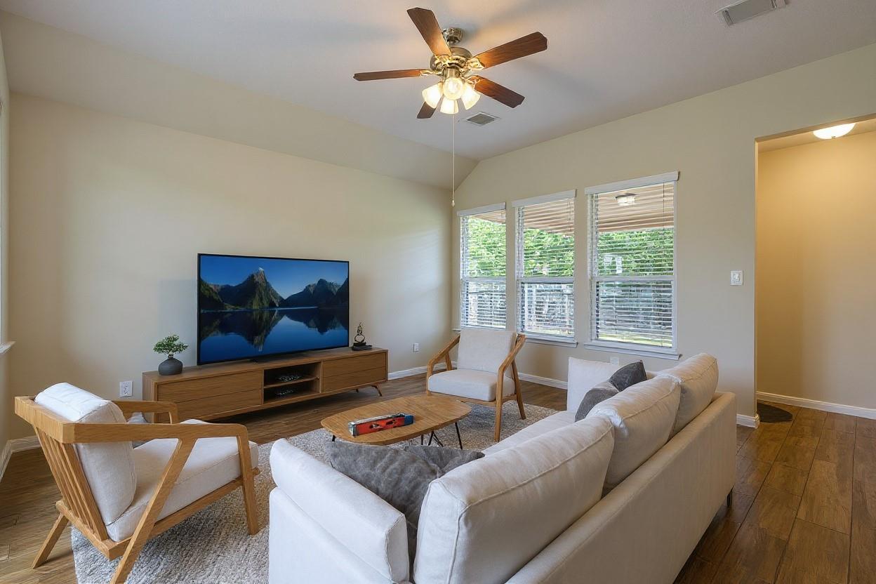 20037 Navarre Ter, Pflugerville, TX 78660