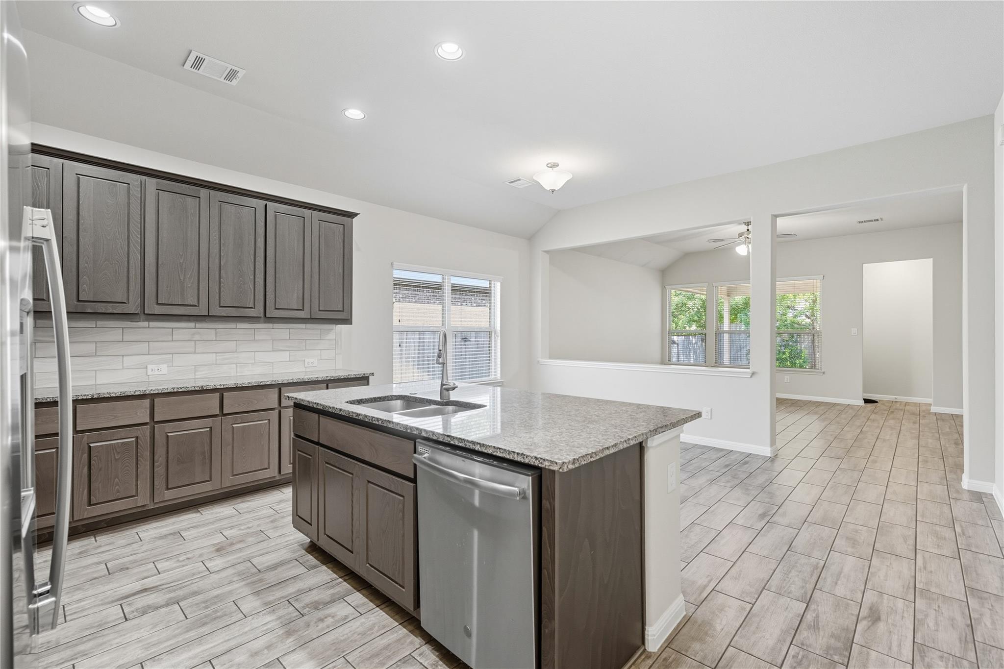 20037 Navarre Ter, Pflugerville, TX 78660