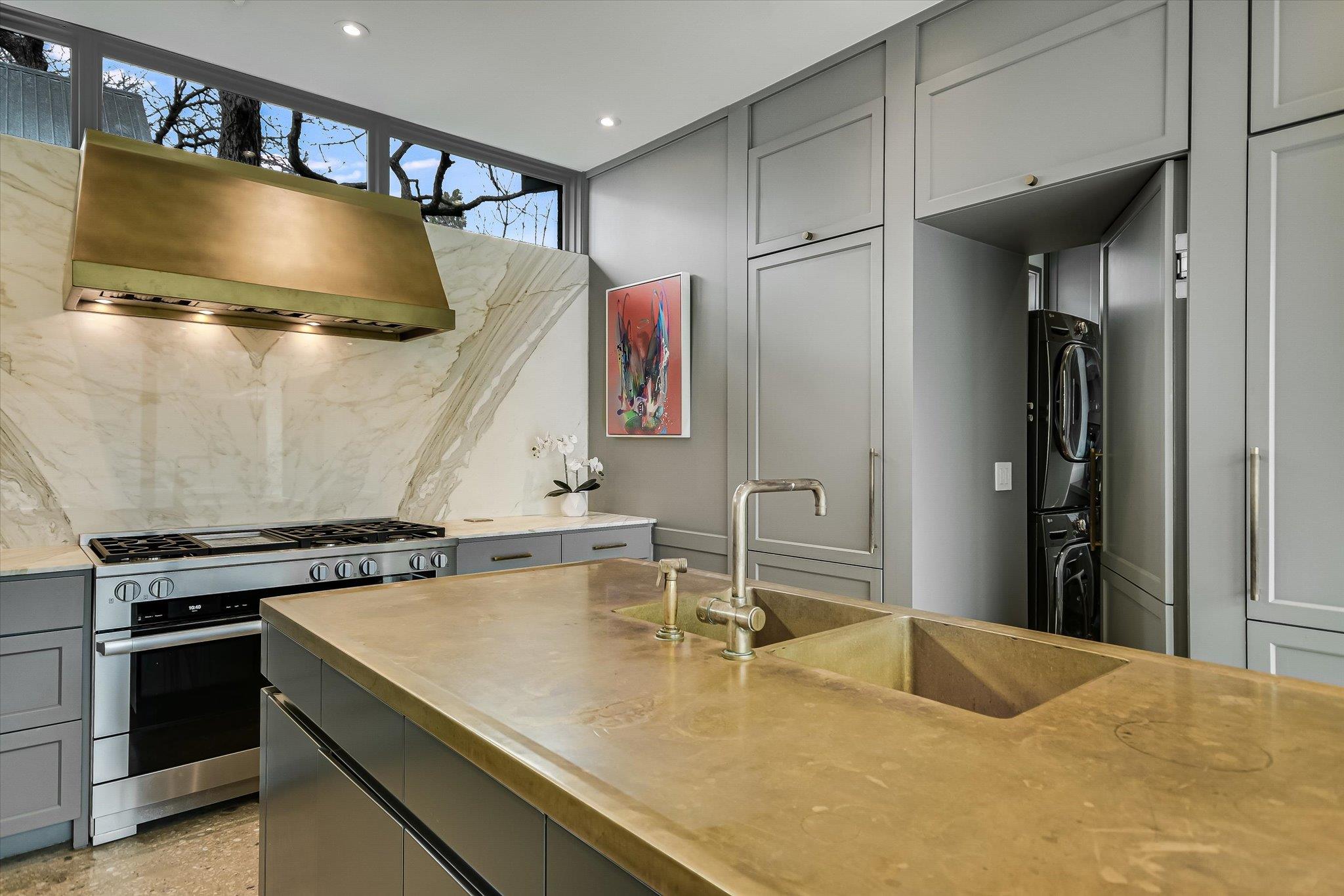 1006 Elm St, Austin, TX 78703