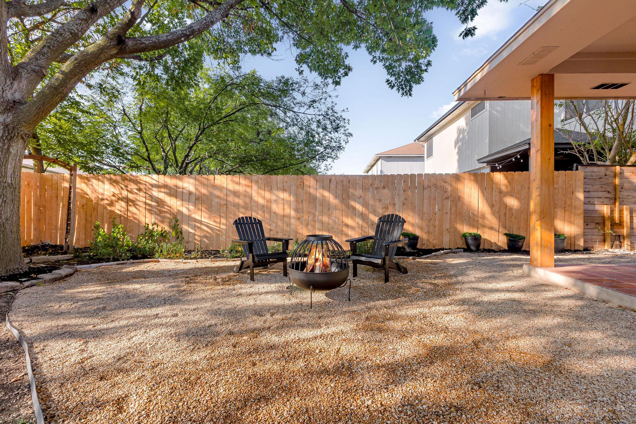 15527 Crissom Ln, Austin, TX 78728