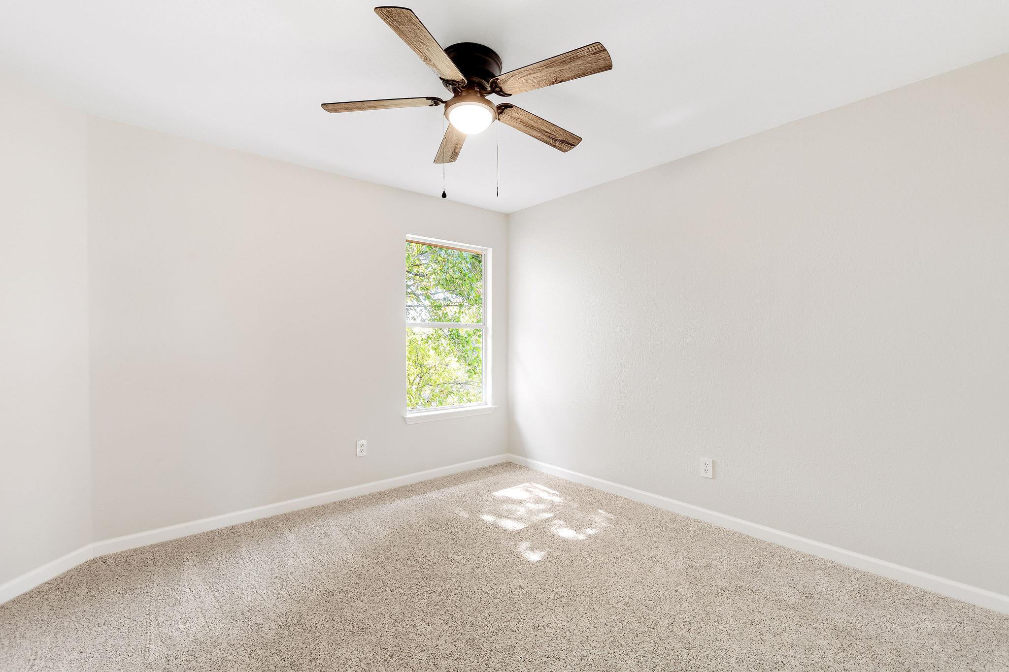 15527 Crissom Ln, Austin, TX 78728