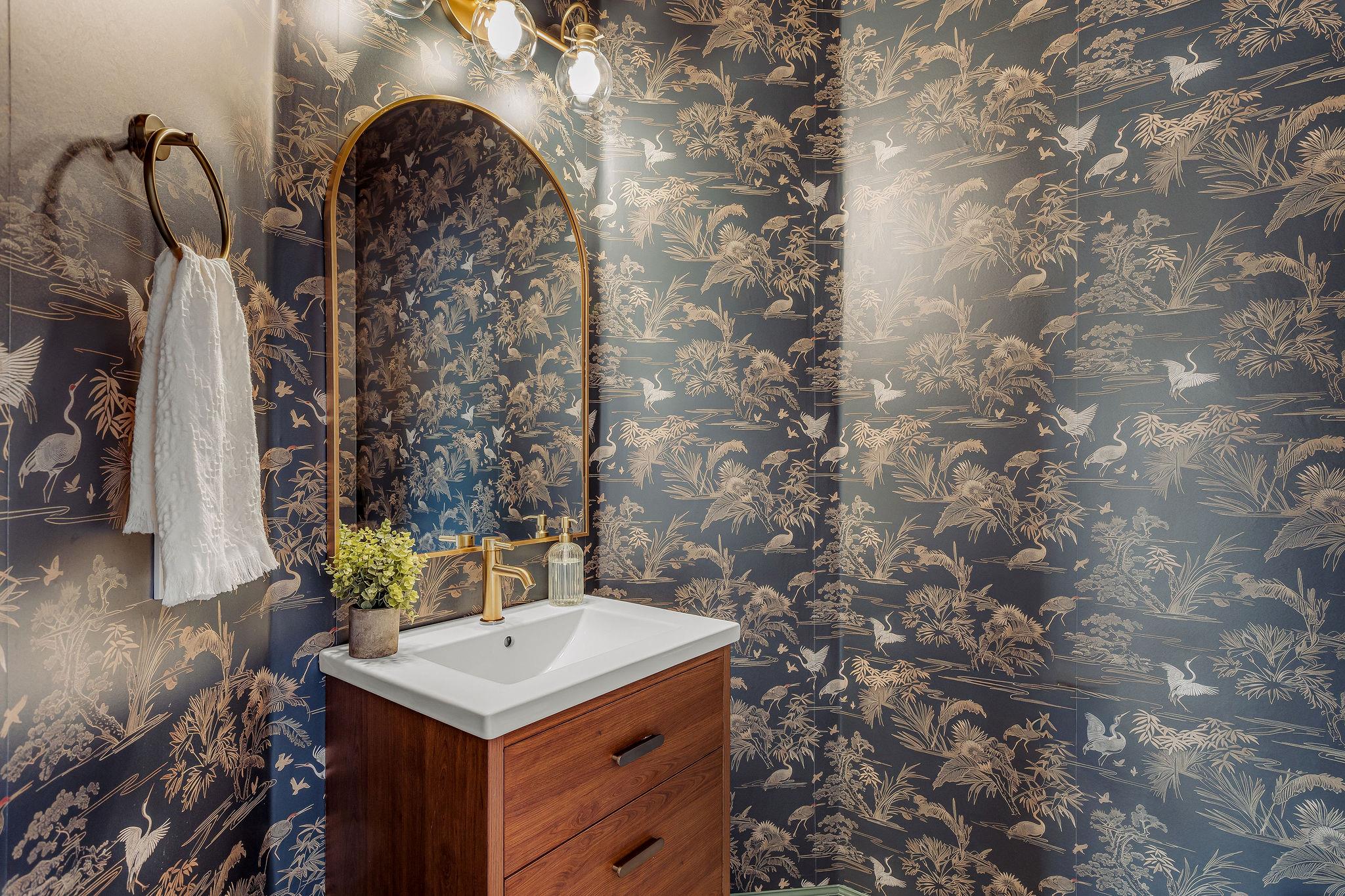 15527 Crissom Ln, Austin, TX 78728