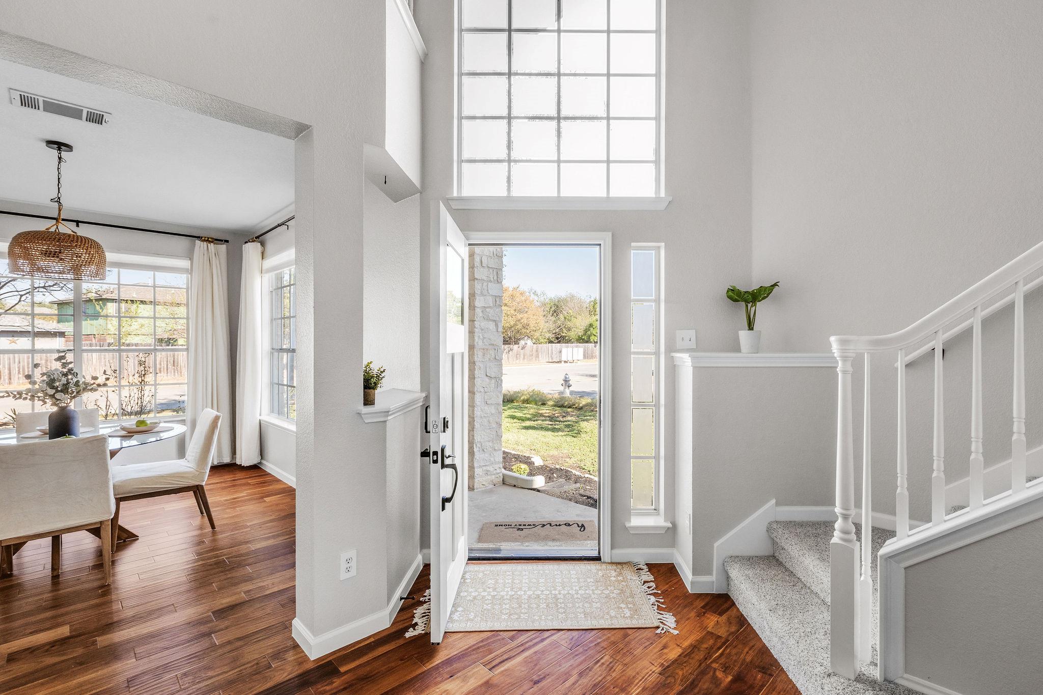 15527 Crissom Ln, Austin, TX 78728