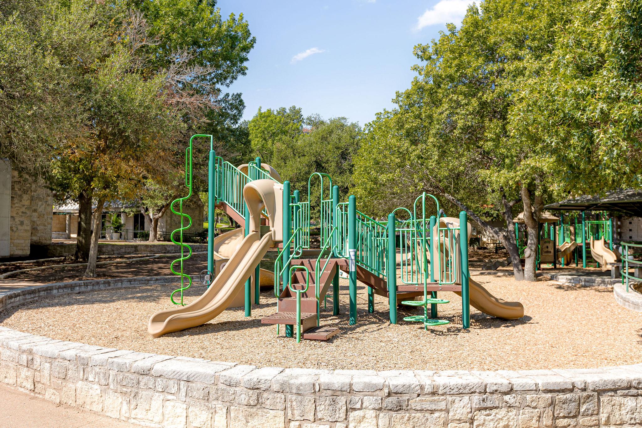 15527 Crissom Ln, Austin, TX 78728