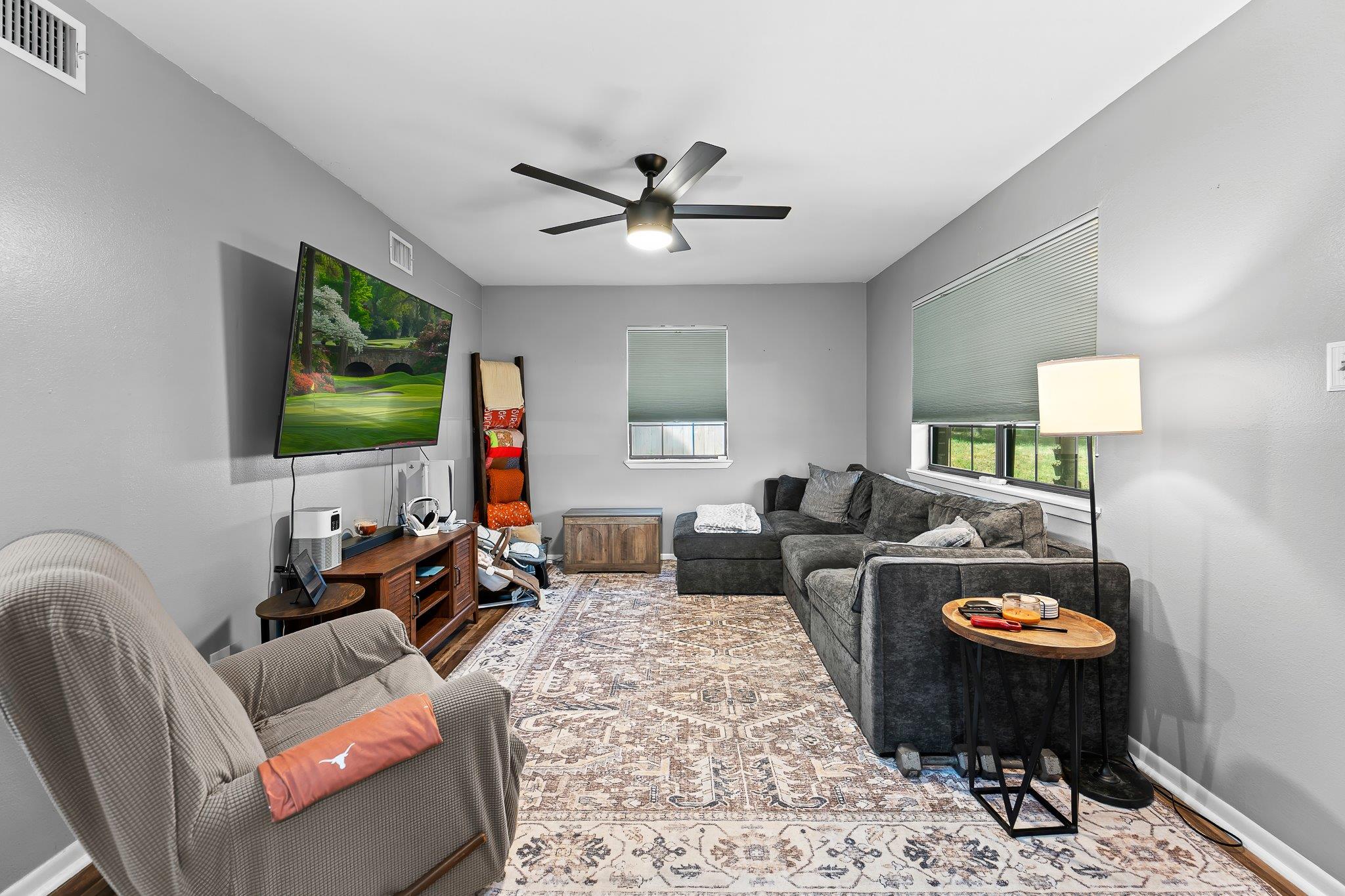 1905 Alcoa Ave, Rockdale, TX 76567