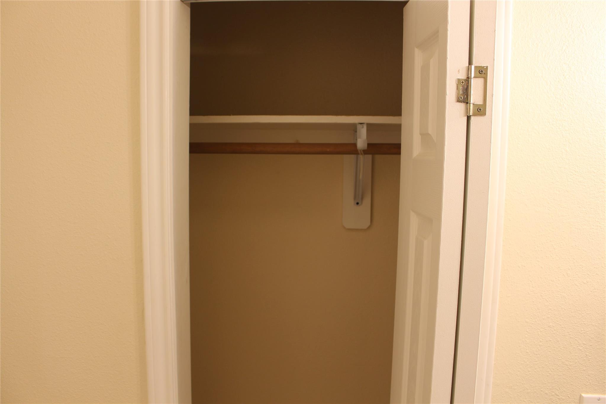 304 E 33rd St # 19, Austin, TX 78705