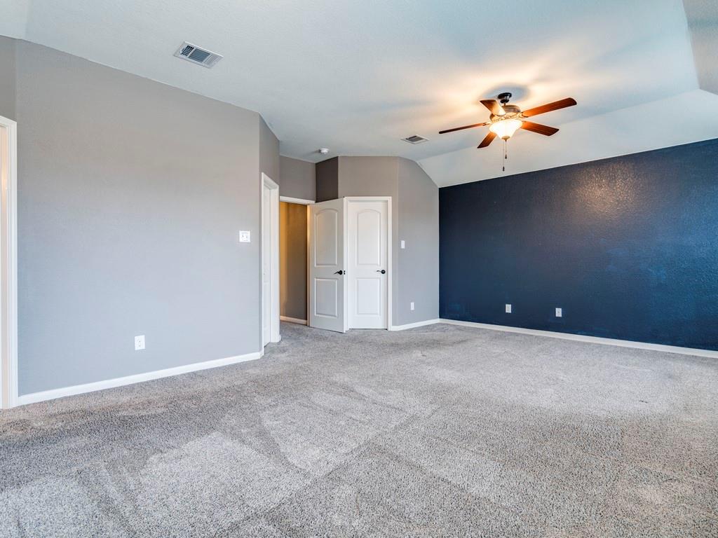 216 Isabel Ln, Kyle, TX 78640