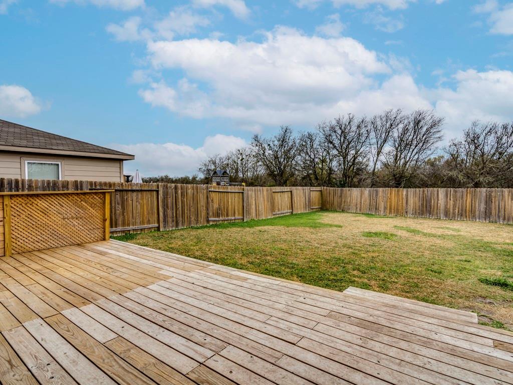 216 Isabel Ln, Kyle, TX 78640