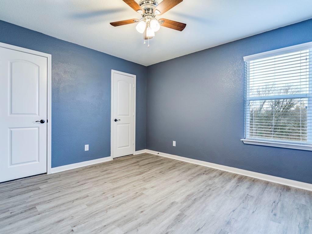 216 Isabel Ln, Kyle, TX 78640