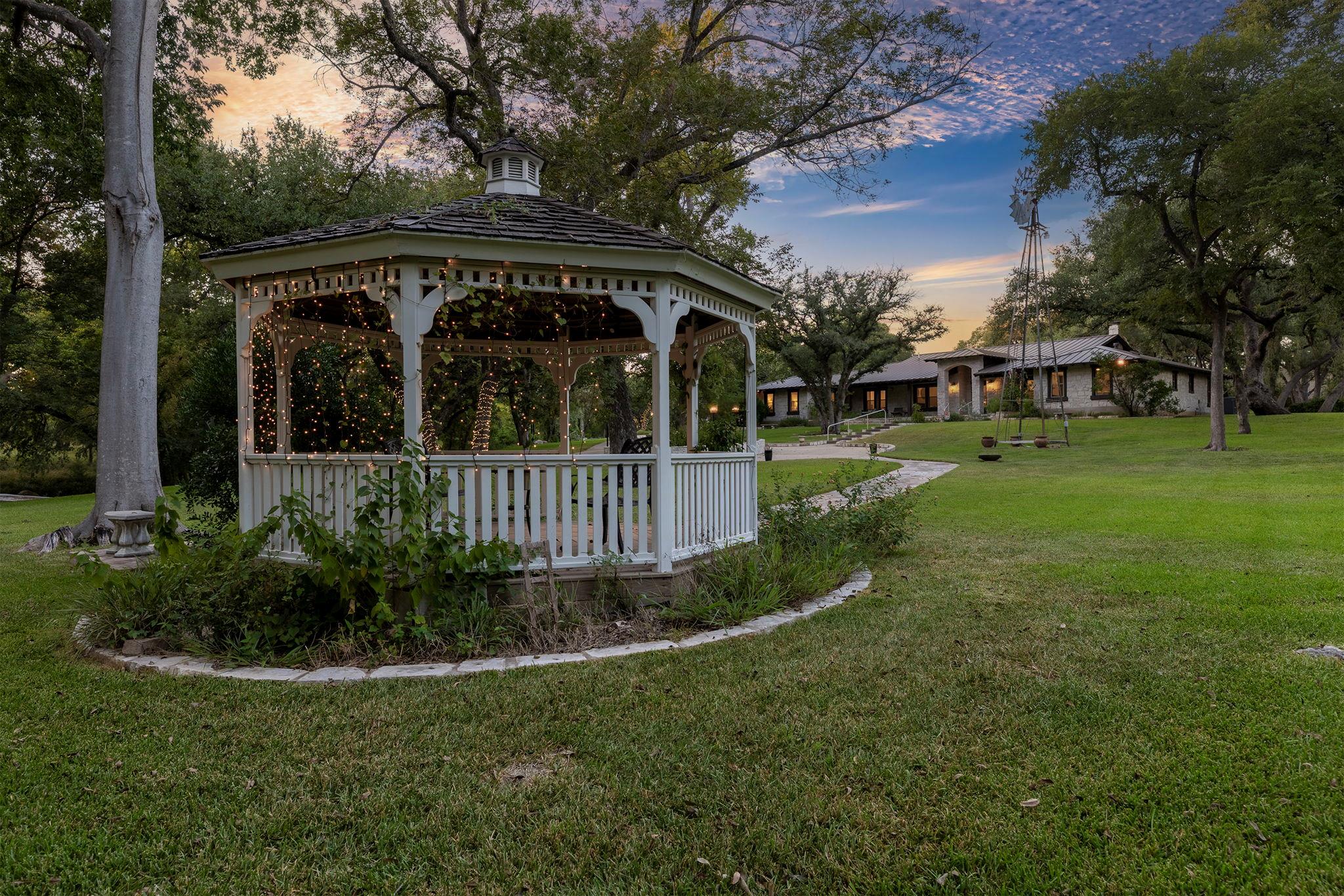 2681 Sam Bass Rd, Round Rock, TX 78681