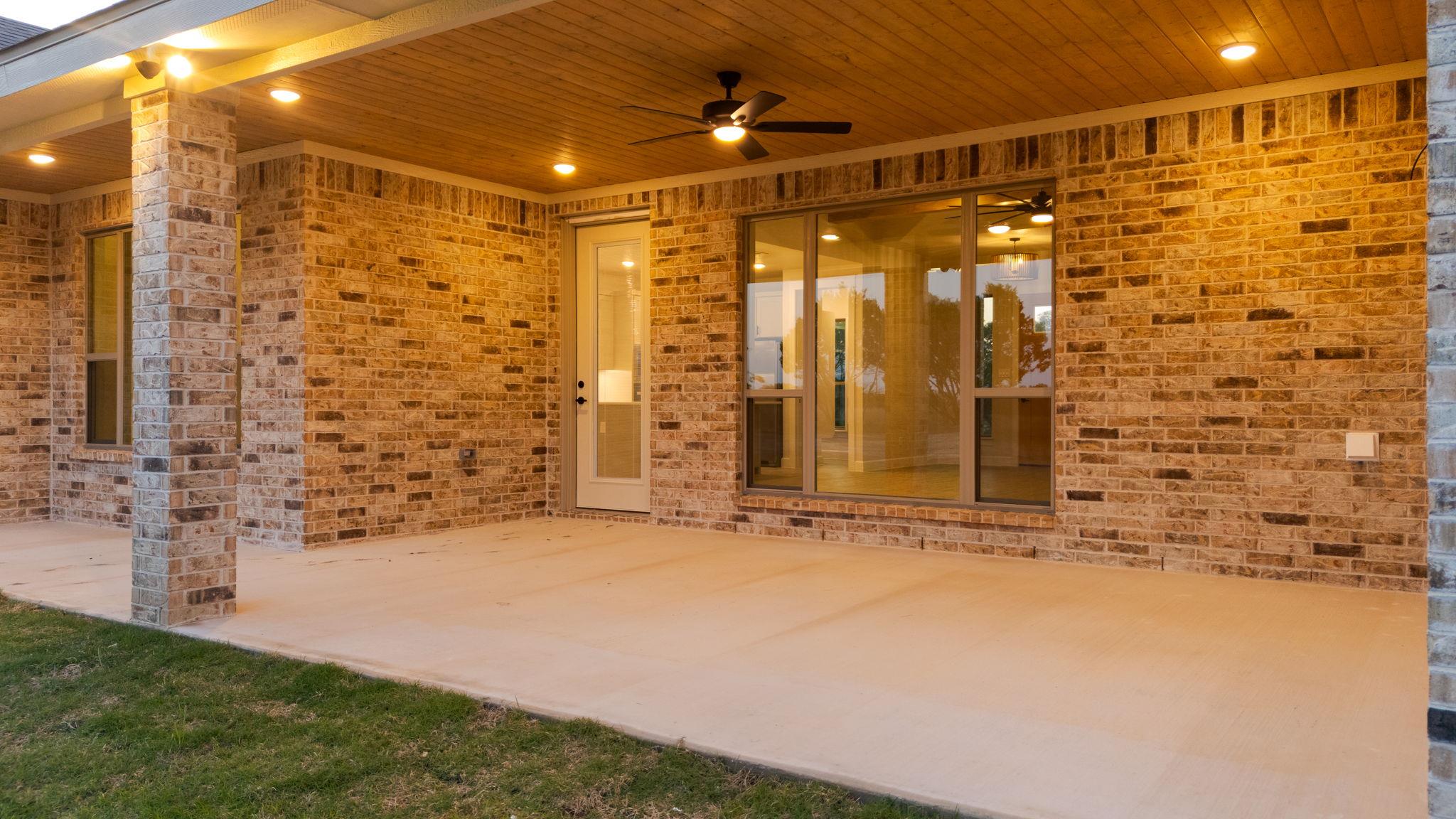 4244 Cold Springs Rd, Kempner, TX 76539