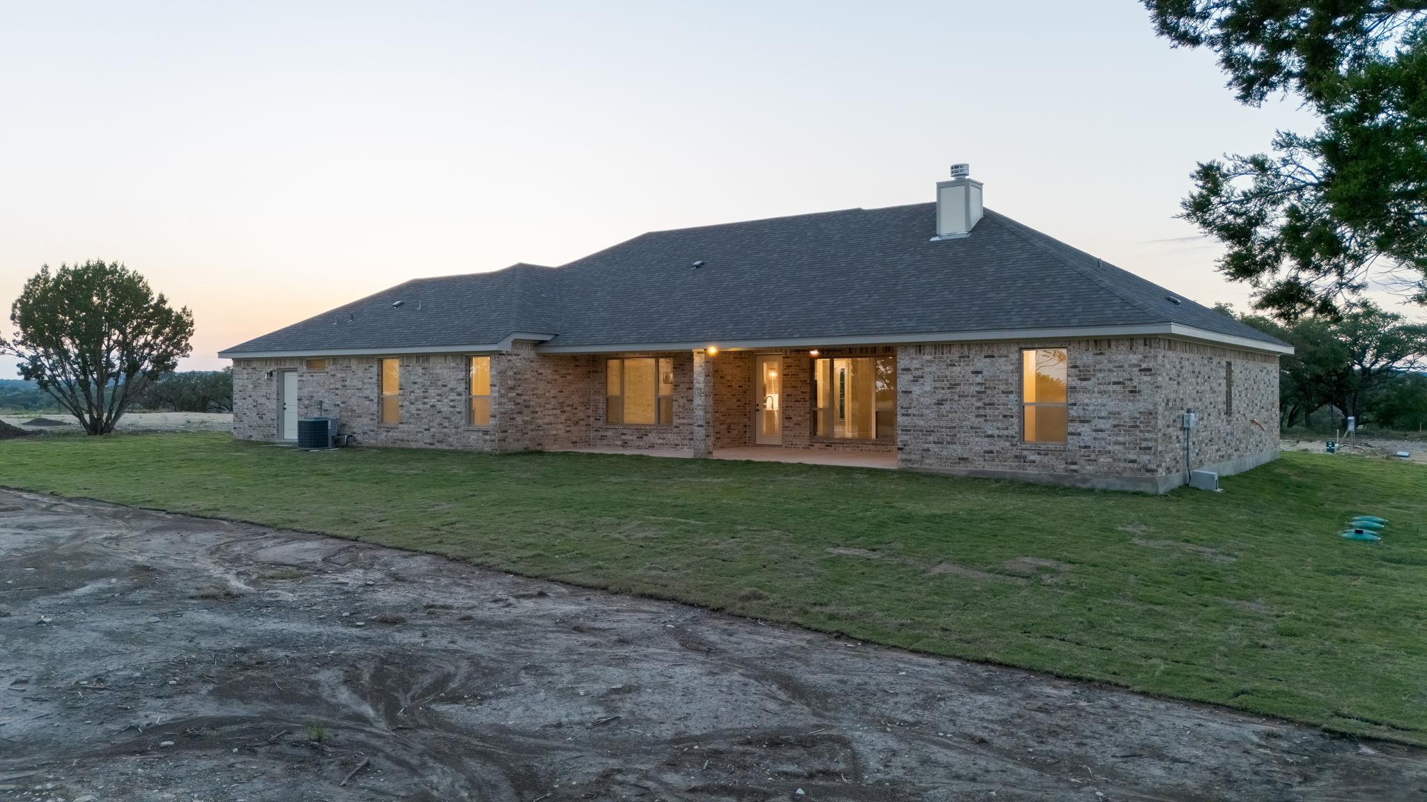4244 Cold Springs Rd, Kempner, TX 76539