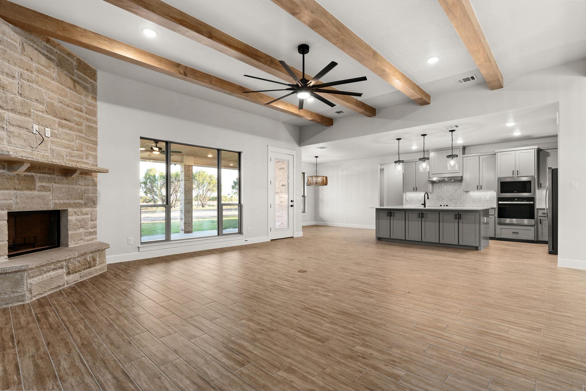 4244 Cold Springs Rd, Kempner, TX 76539