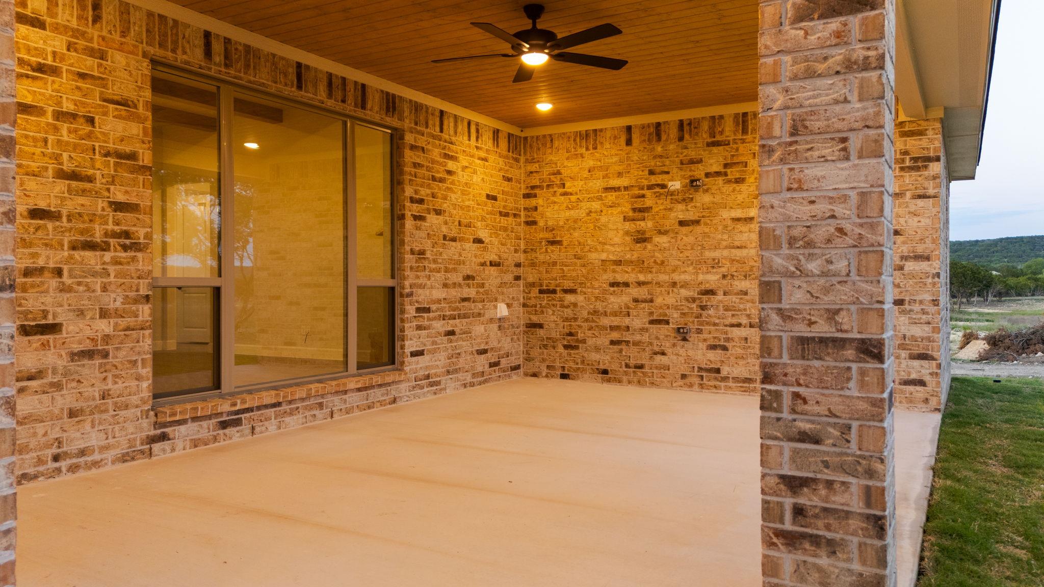 4244 Cold Springs Rd, Kempner, TX 76539