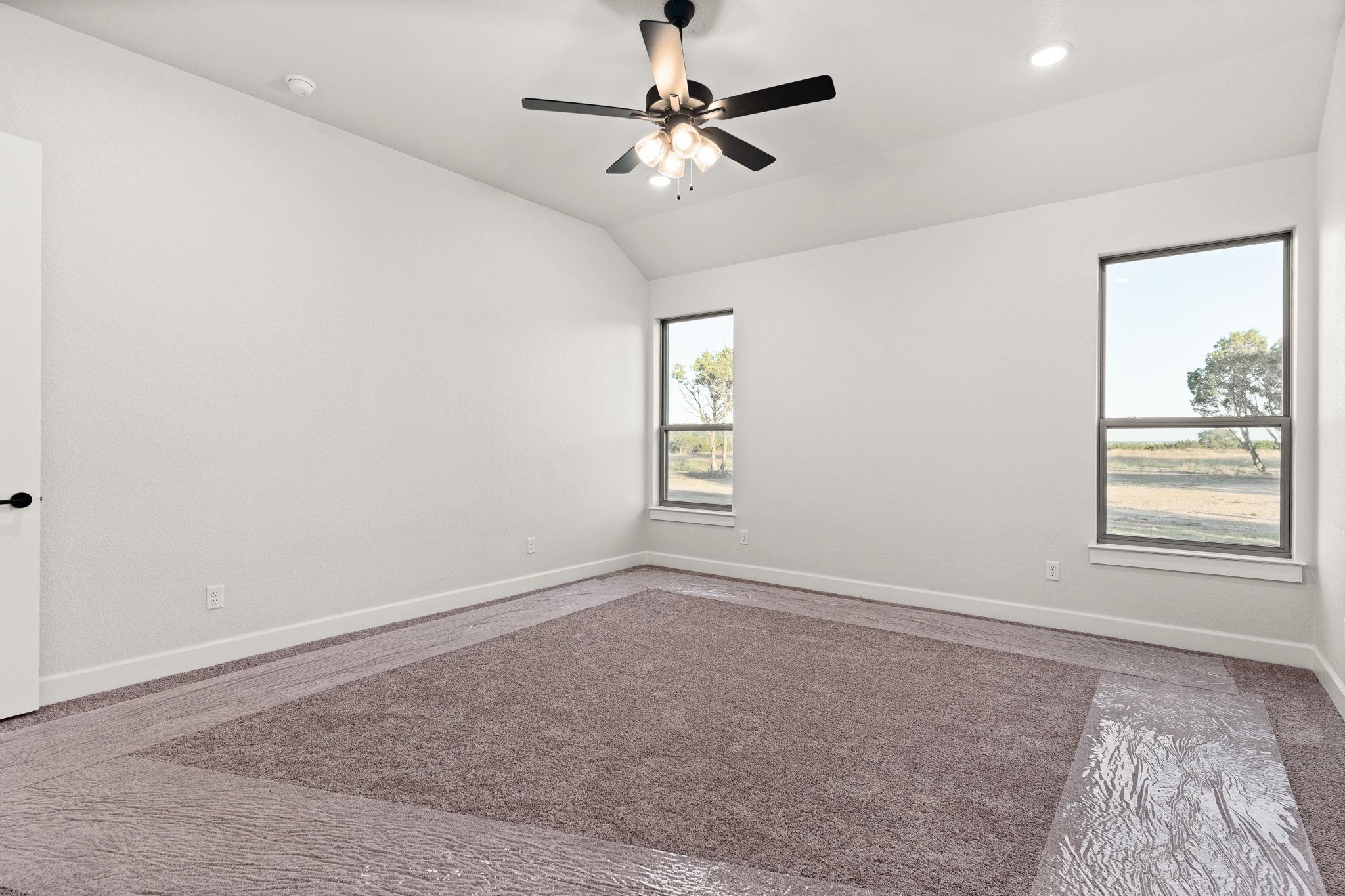 4244 Cold Springs Rd, Kempner, TX 76539